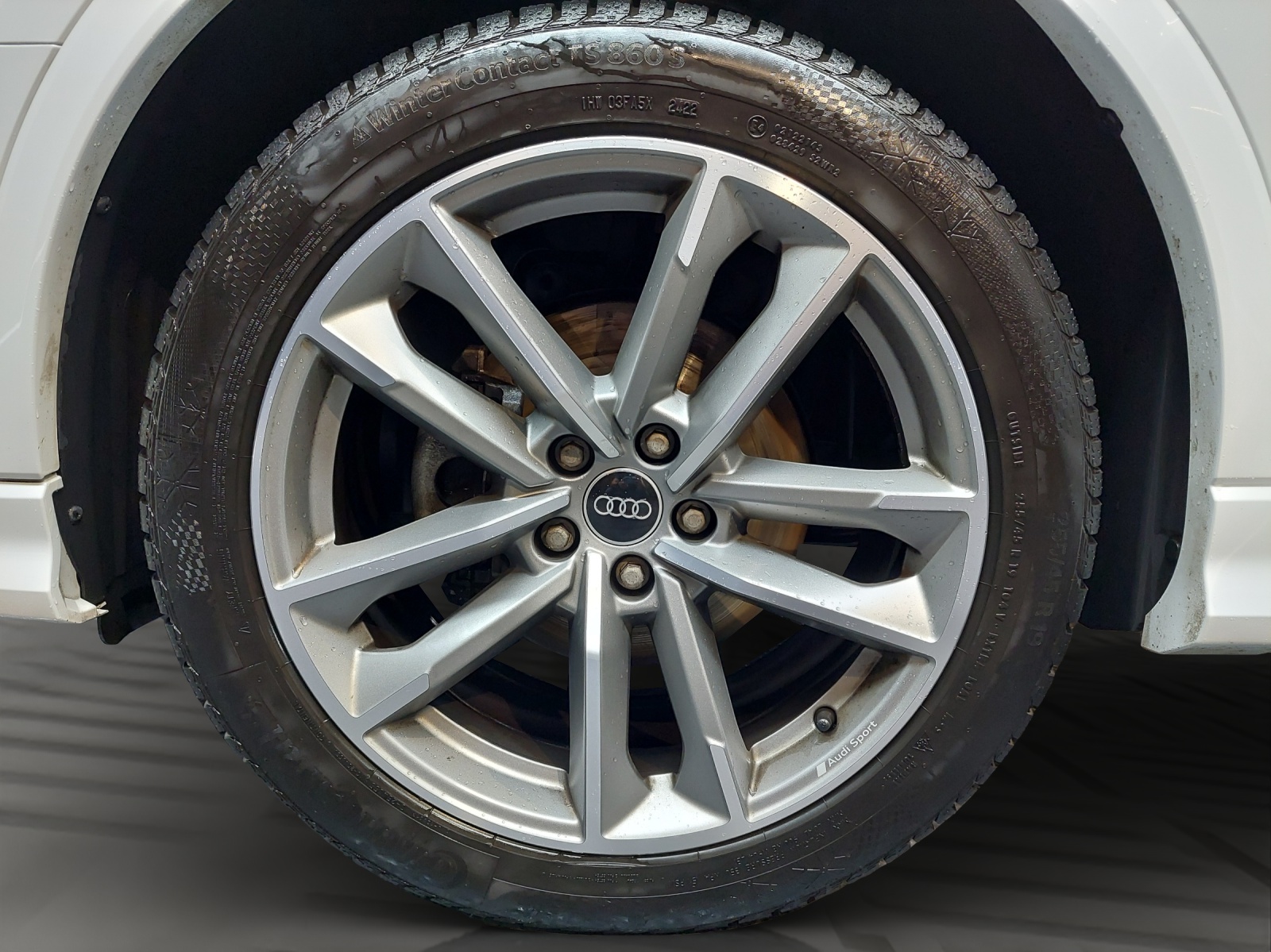 AUDI Q3 35 TDI S line quattro S-tronic-image-11