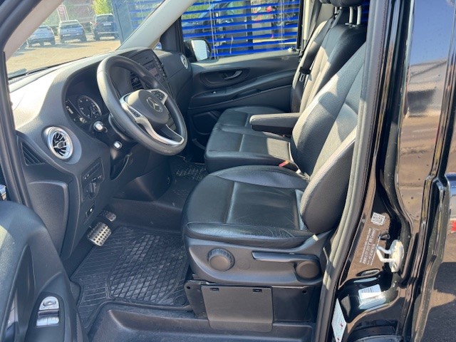MERCEDES-BENZ Vito 116 BlueTec Tourer Base EL 4Matic 7G-Tronic-image-5