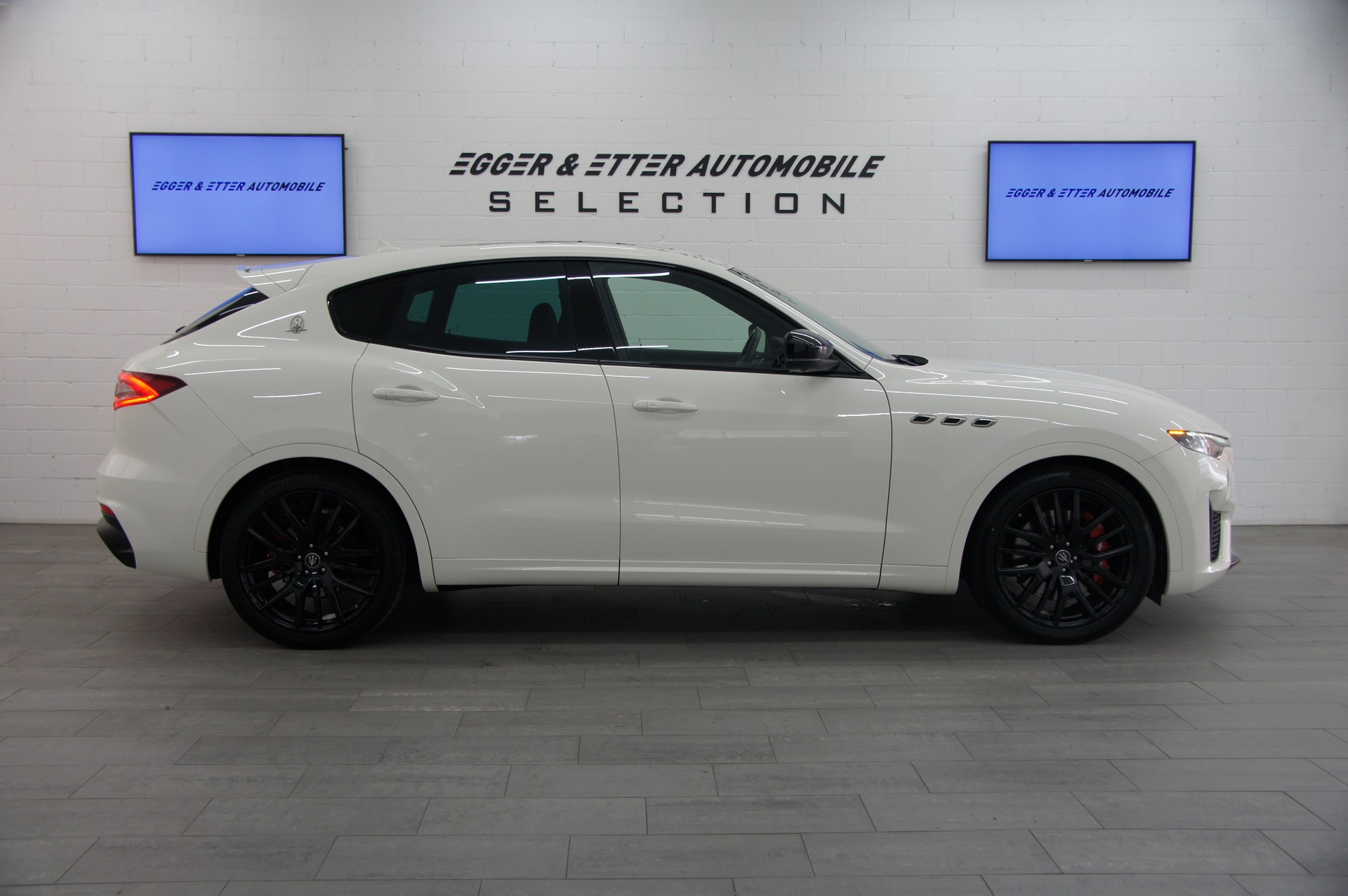 MASERATI Levante 3.0 V6 GranSport Automatica-image-3