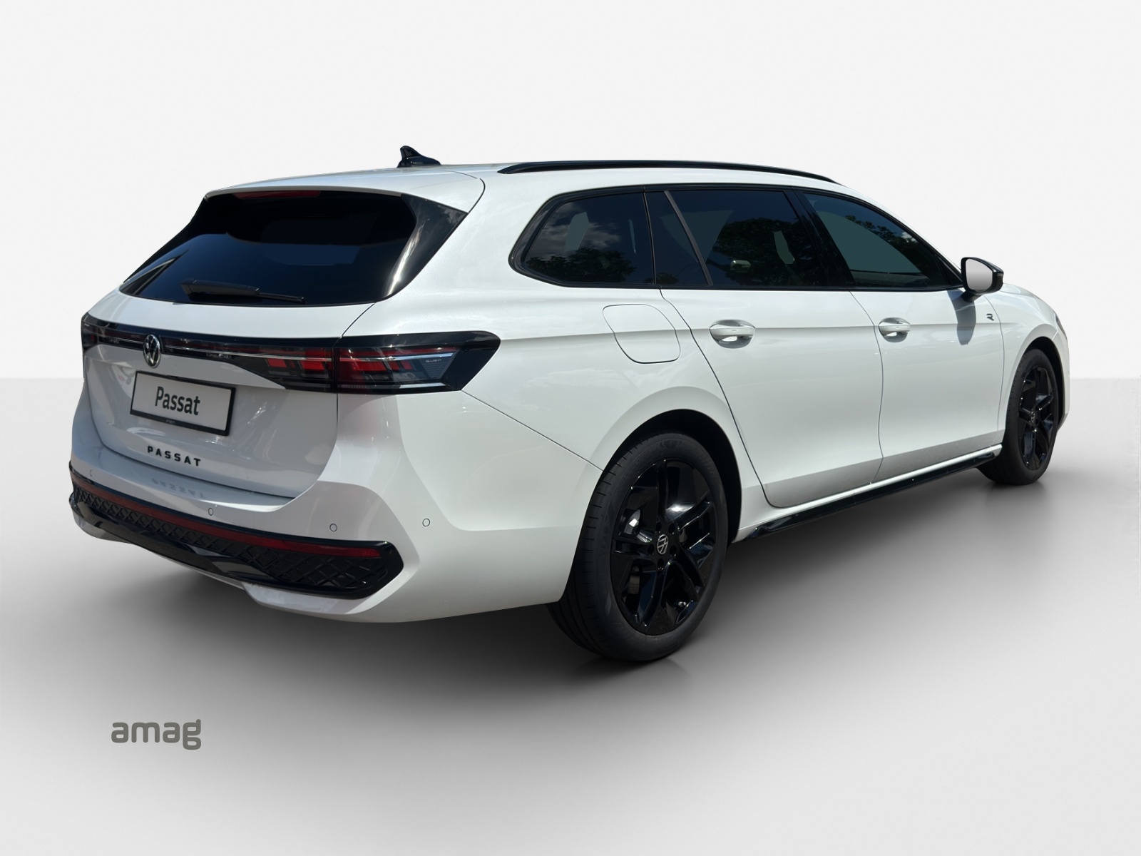 VW Passat Variant 2.0 TSI evo4 R-Line 4 Motion DSG-image-4