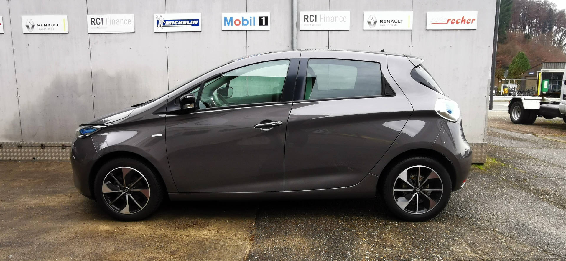 RENAULT Zoe R90 Swiss Edition (Batteriemiete)-image-1