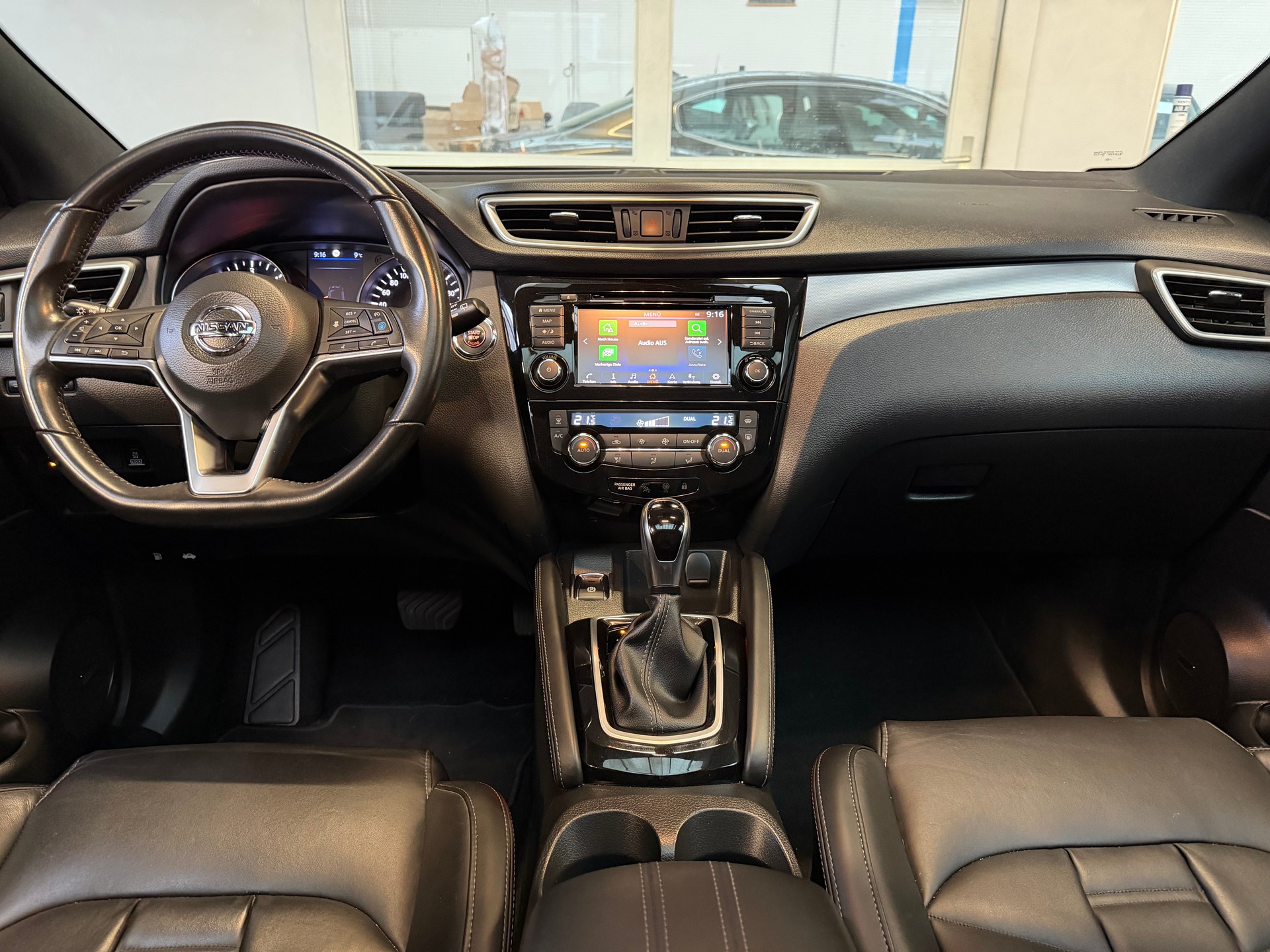 NISSAN Qashqai 1.7 dCi tekna Xtronic ALL-MODE 4x4-image-4
