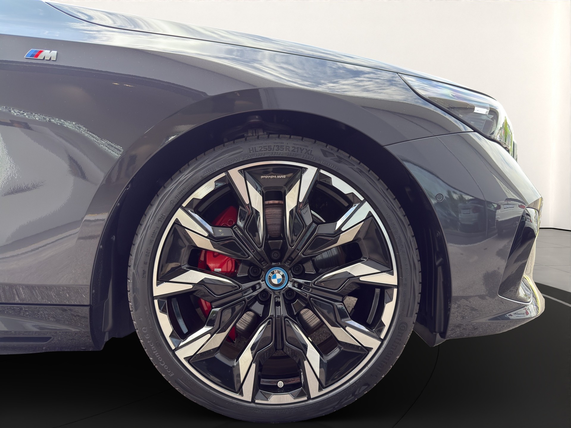 BMW i5 M60 xDrive M Sport Pro-image-6