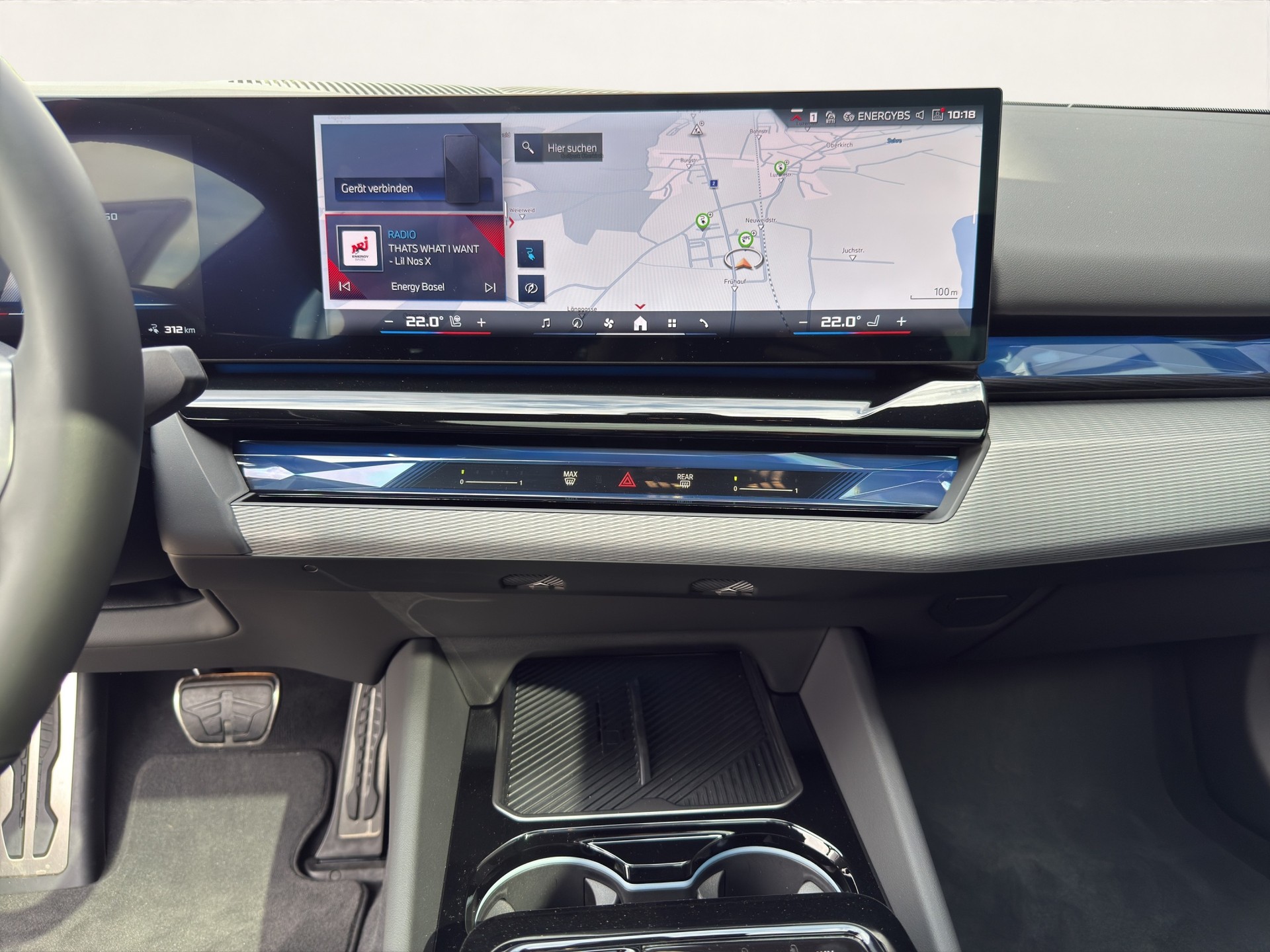 BMW i5 M60 xDrive M Sport Pro-image-14