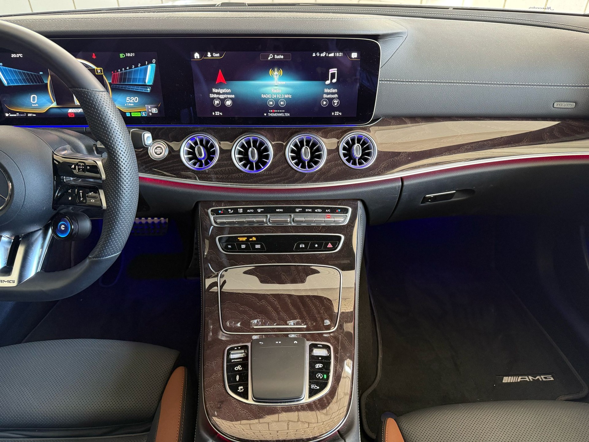 MERCEDES-BENZ E 53 Coupé AMG 4Matic+ 9G-Speedshift TCT-image-9