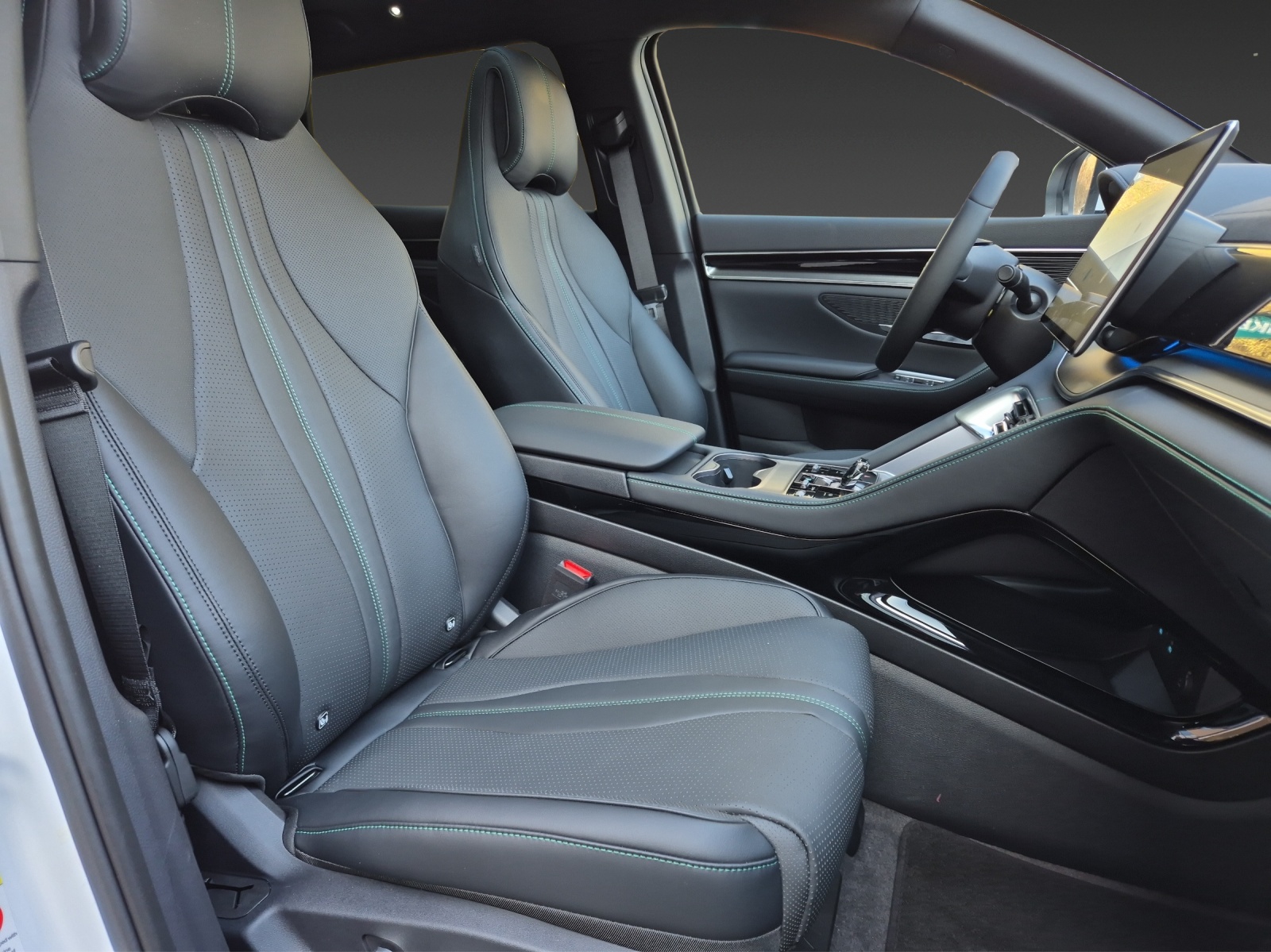 BYD Seal U DM-i Comfort-image-16