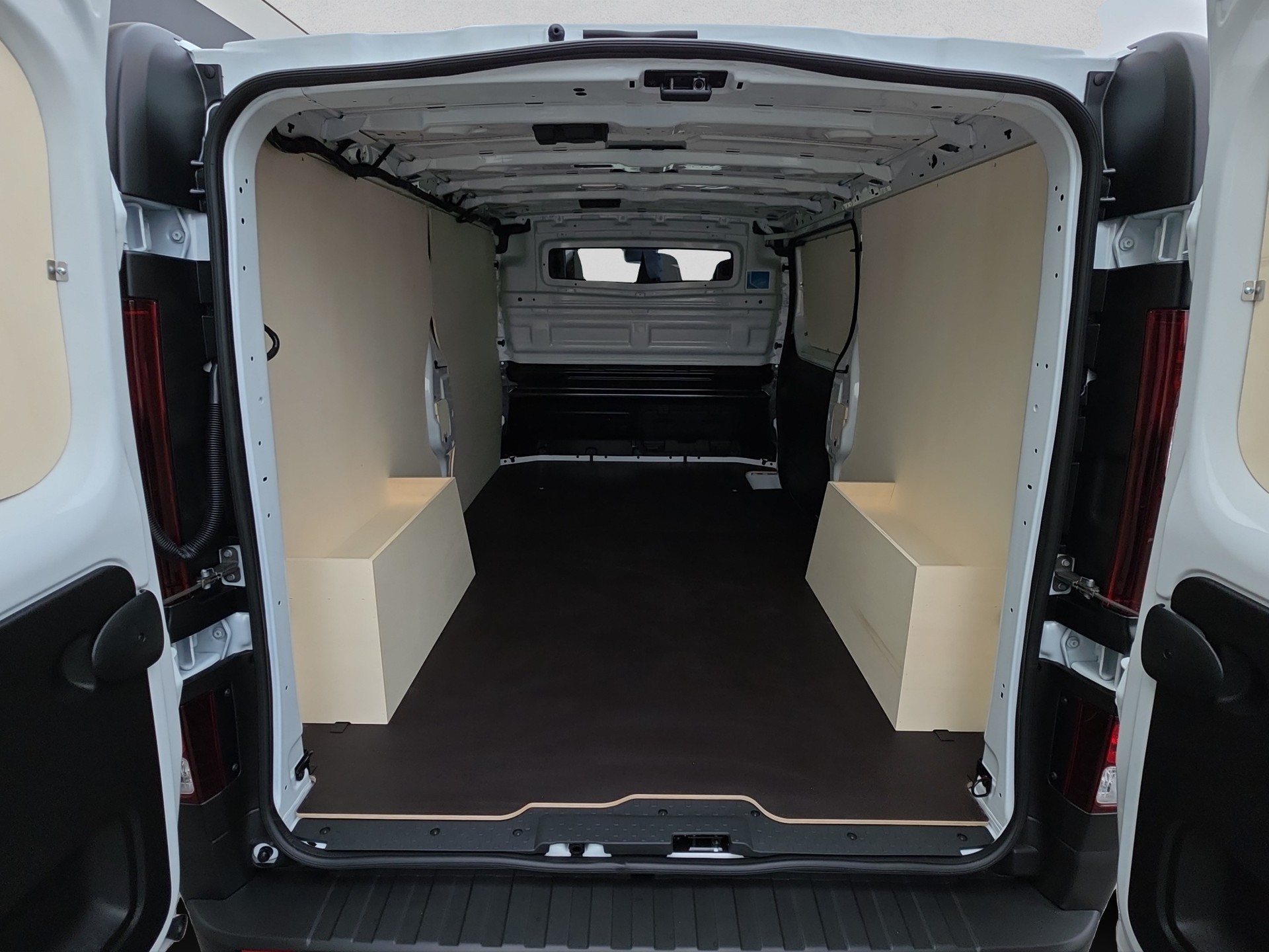 RENAULT Trafic 2.0 Blue dCi 130 Advance L2H1 EN-image-15
