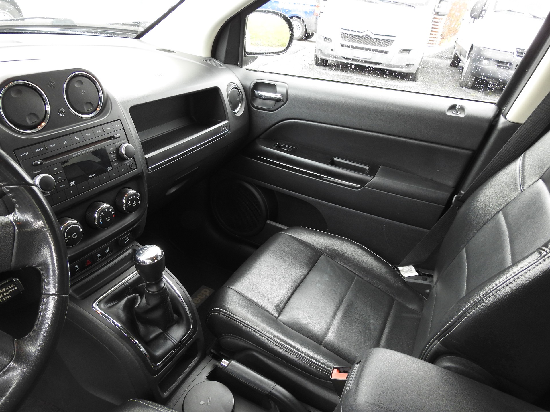 JEEP Compass 2.2 CRD Limited-image-13