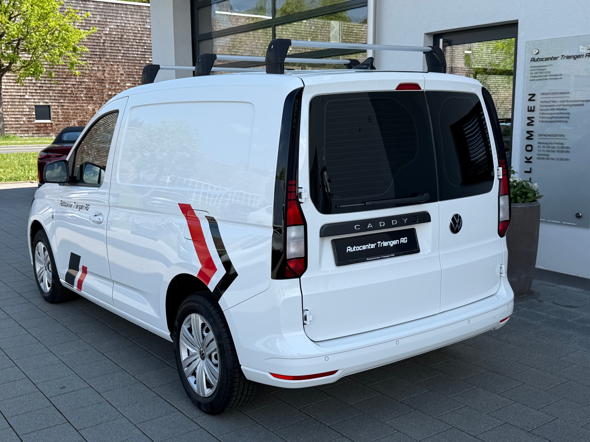 VW Caddy Cargo 1.5 TSI-image-2