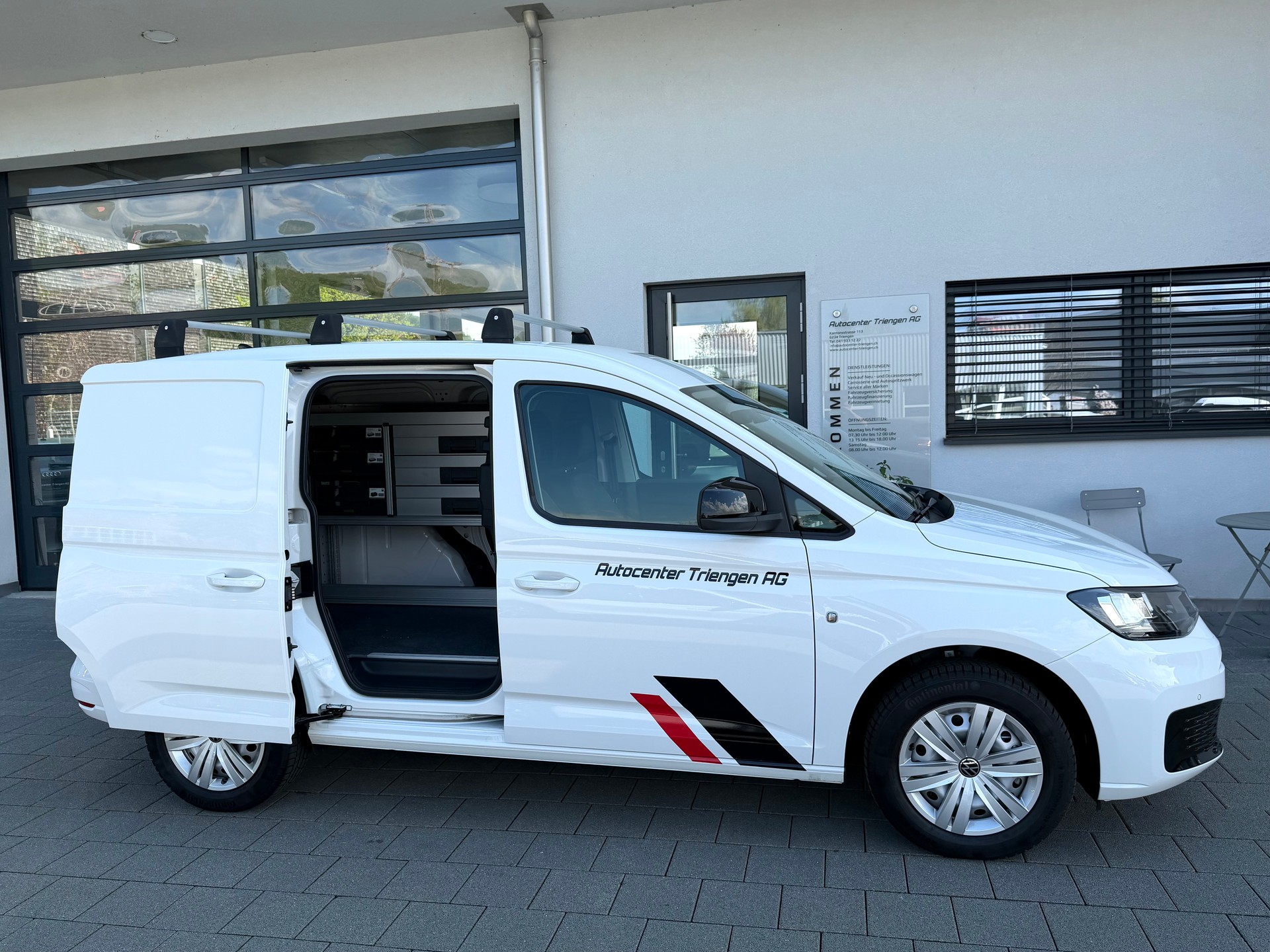 VW Caddy Cargo 1.5 TSI-image-3