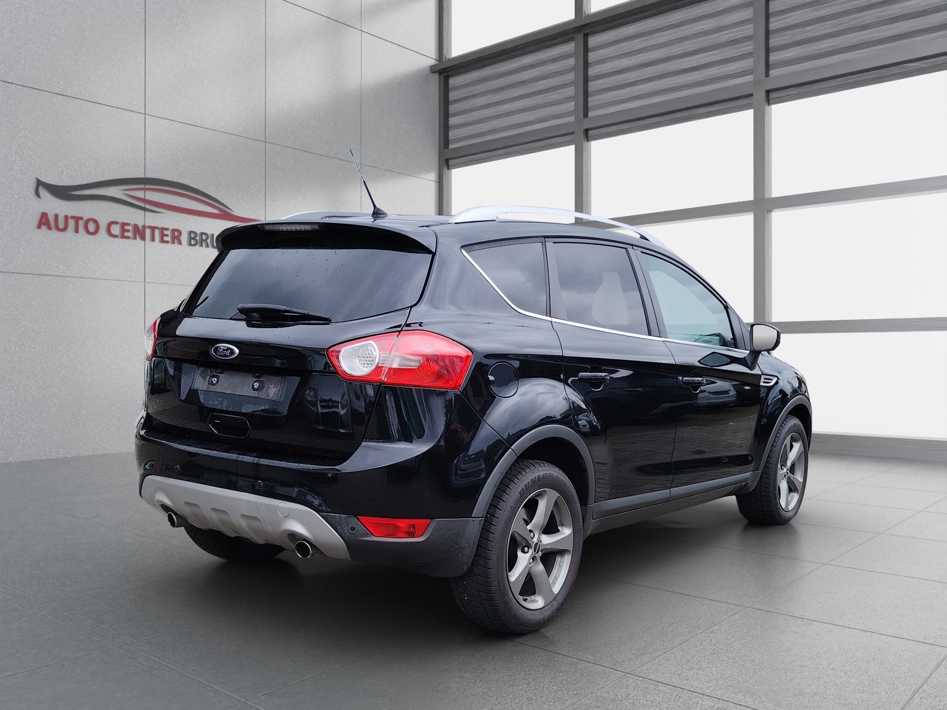 FORD Kuga 2.0 TDCi Carving 2WD-image-4