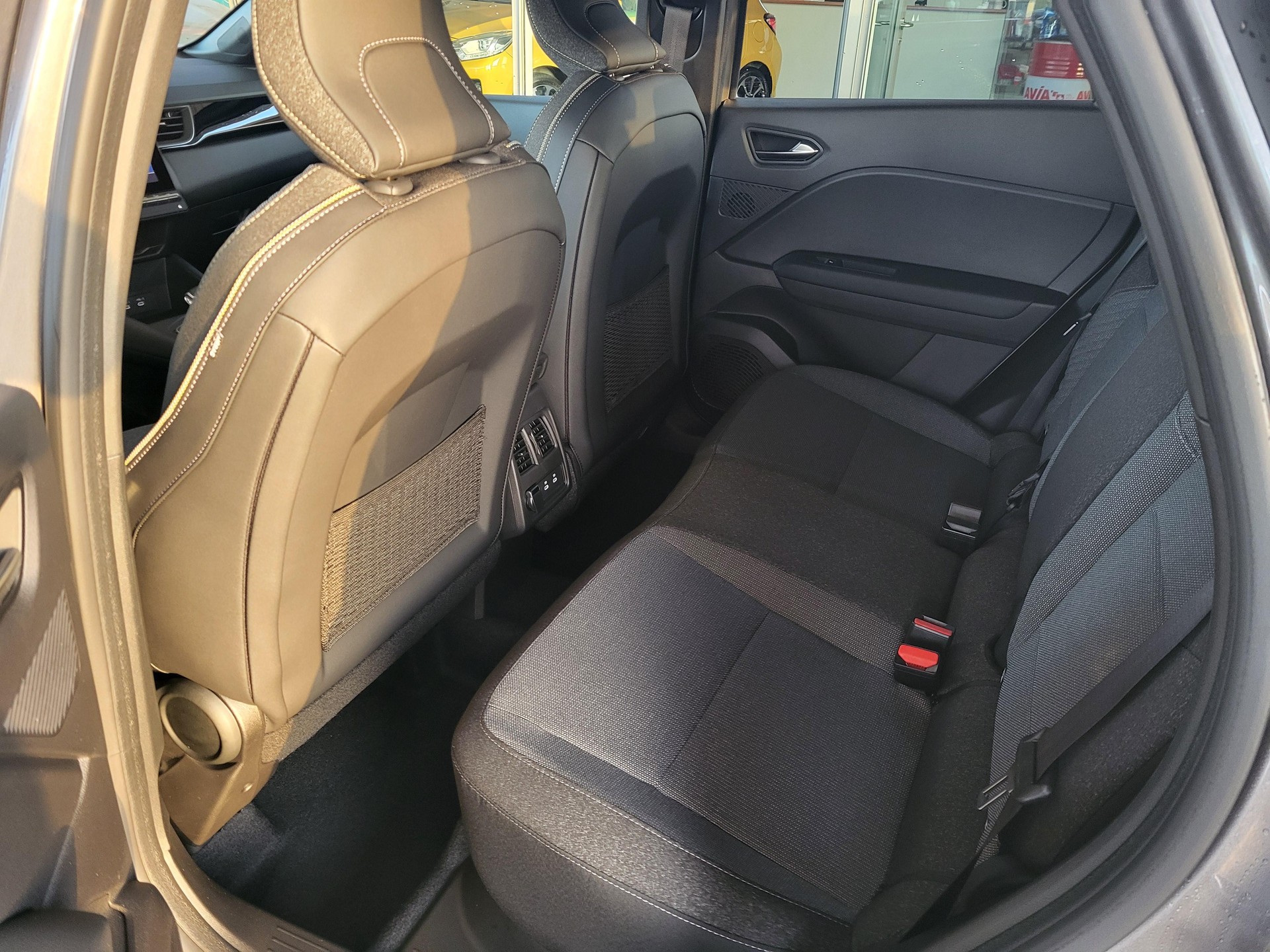 MITSUBISHI ASX 1.3 MH Intense-image-5