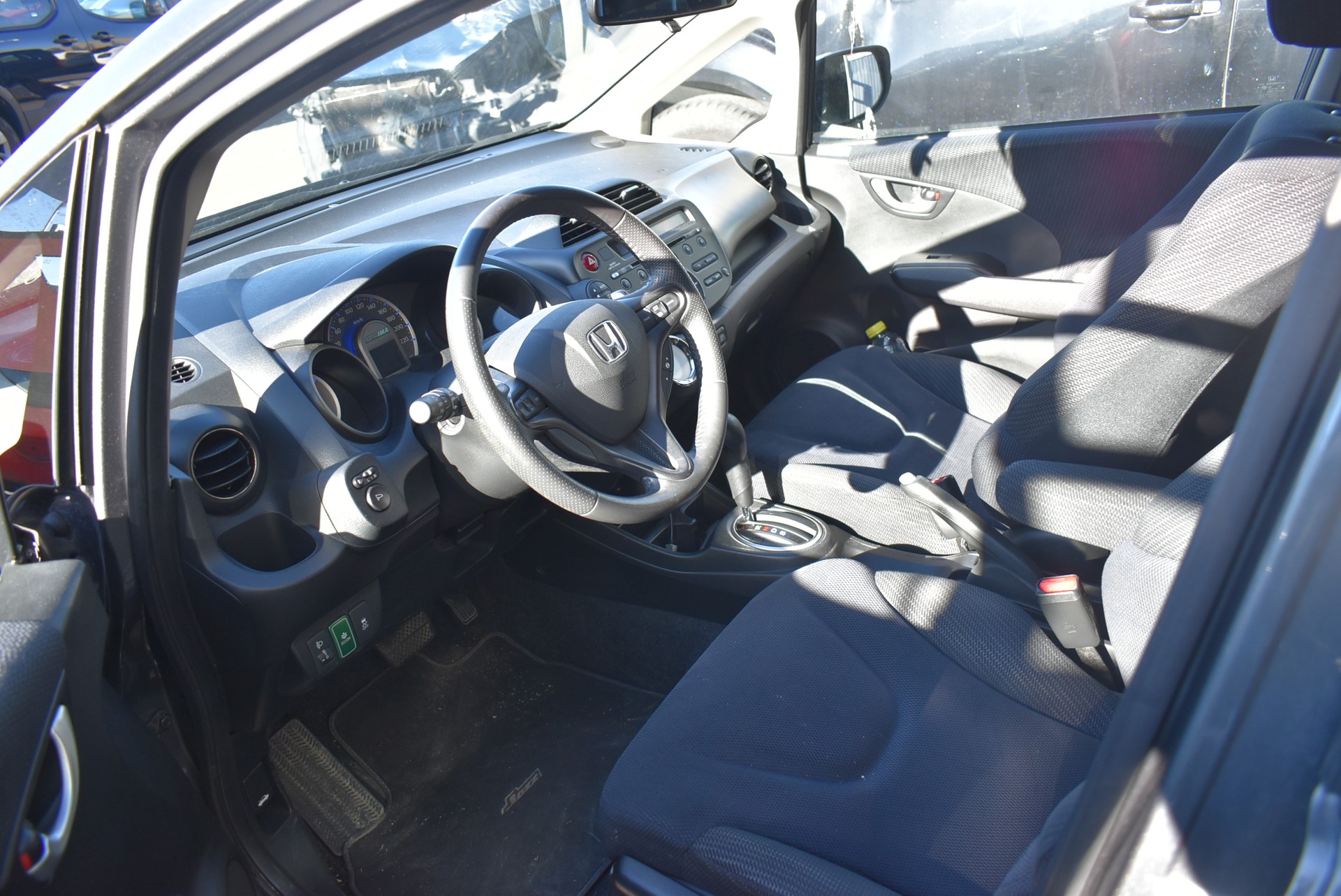 HONDA Jazz 1.3i Hybrid Elegance CVT-image-1