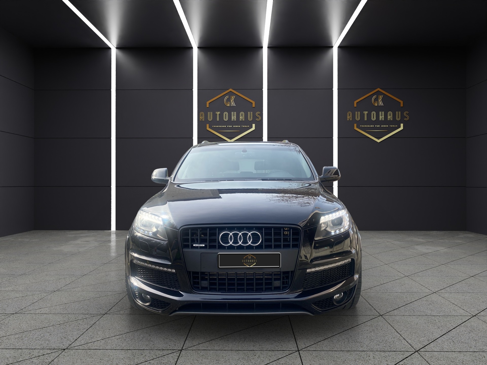 AUDI Q7 4.2 TDI quattro tiptronic-image-8