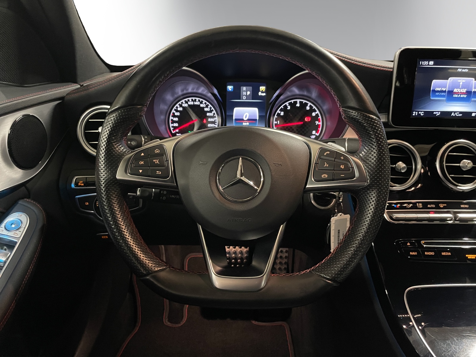 MERCEDES-BENZ C 43 AMG 4Matic-image-12