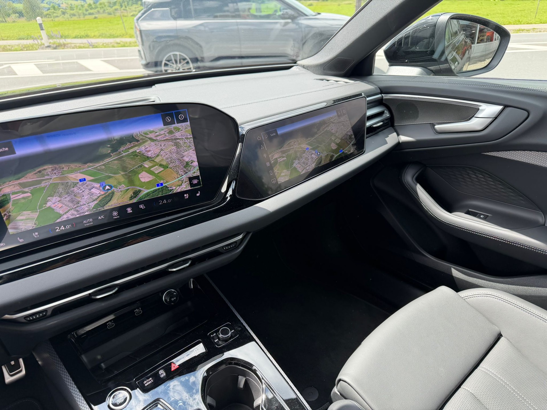 AUDI A5 Avant TFSI quattro 150 kW S tronic-image-12