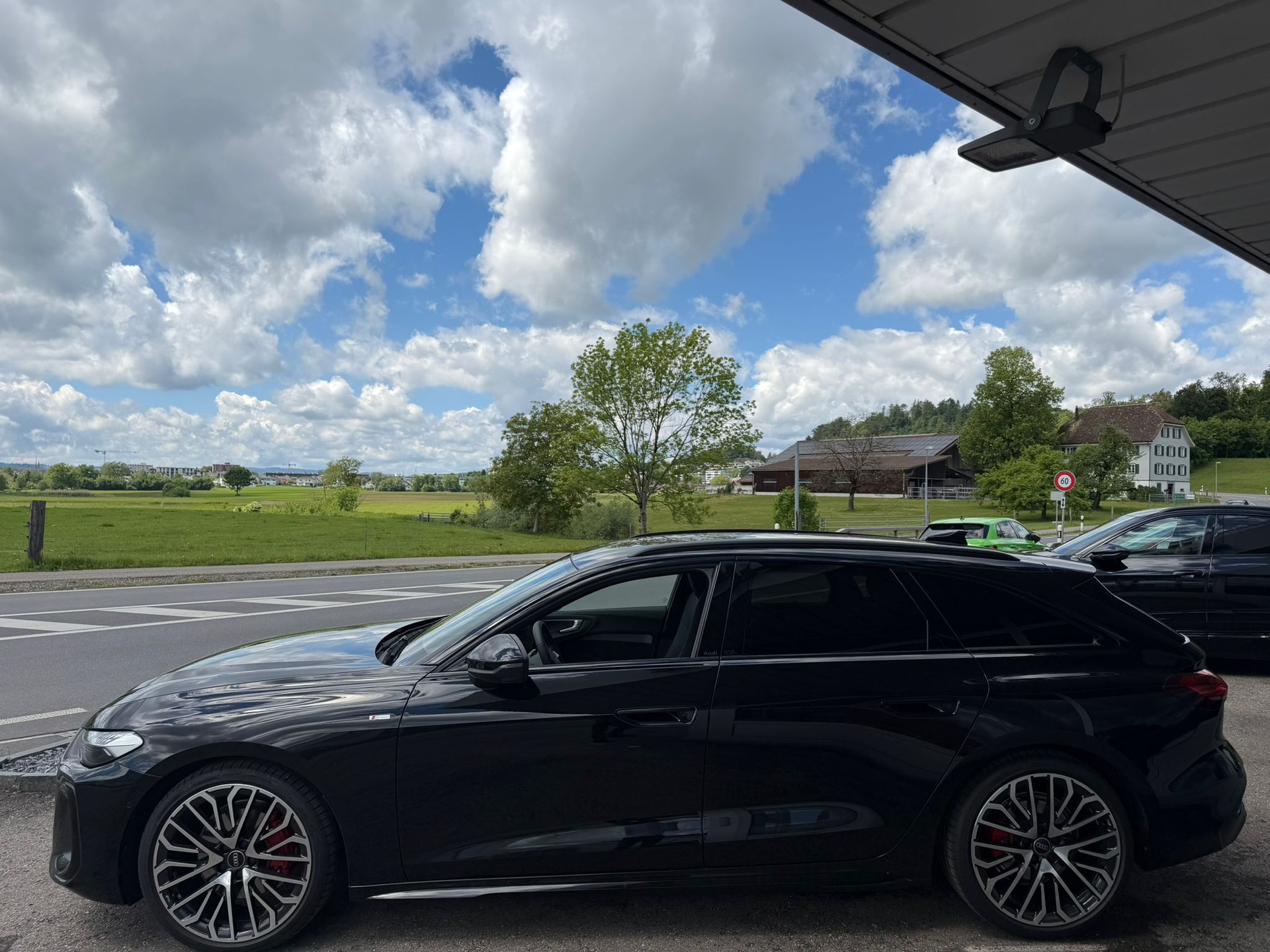 AUDI A5 Avant TFSI quattro 150 kW S tronic-image-5