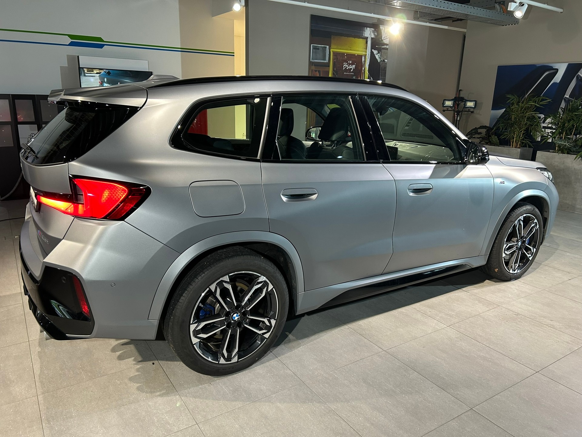 BMW X1 xDrive M35i-image-9