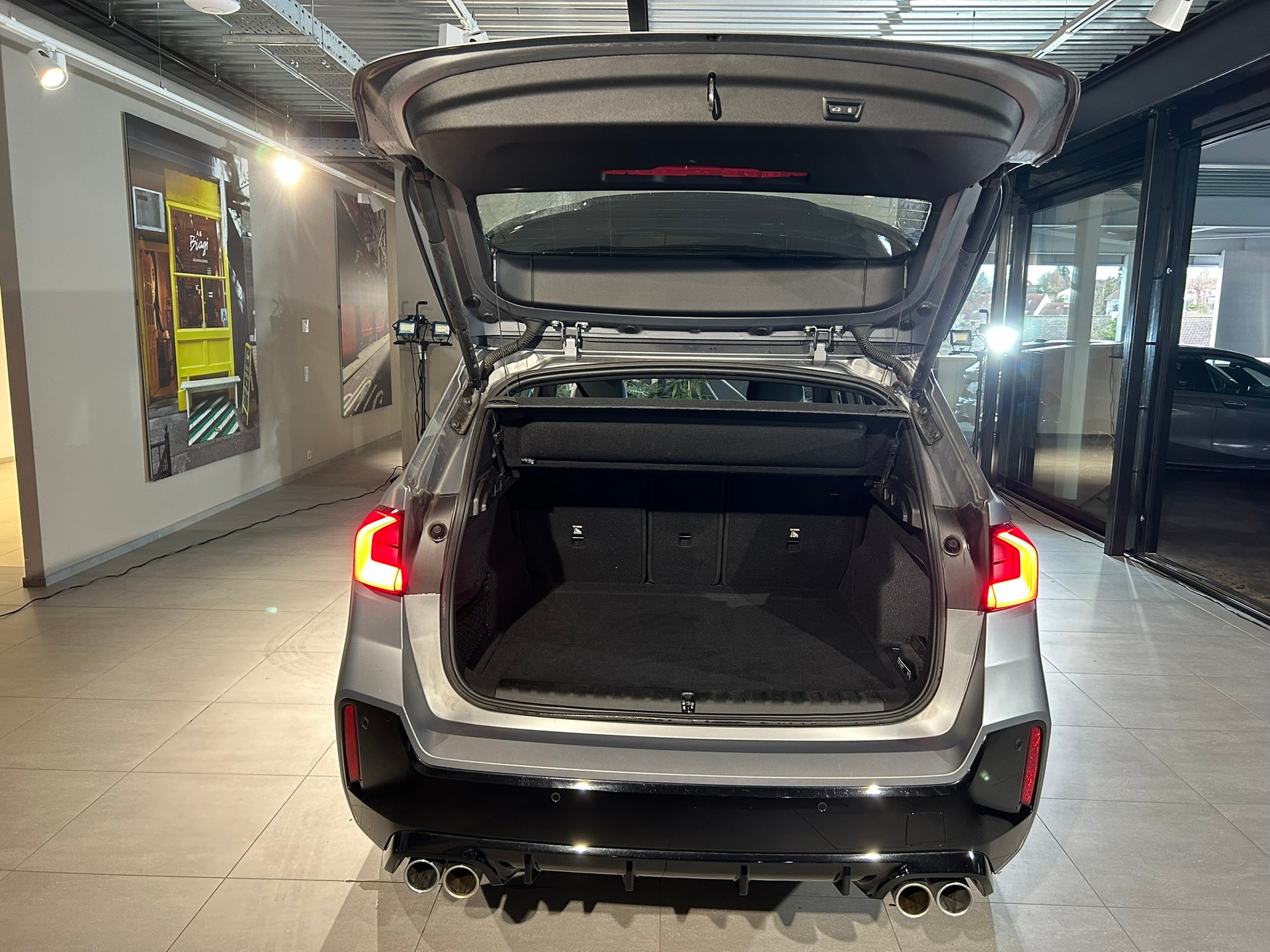 BMW X1 xDrive M35i-image-16