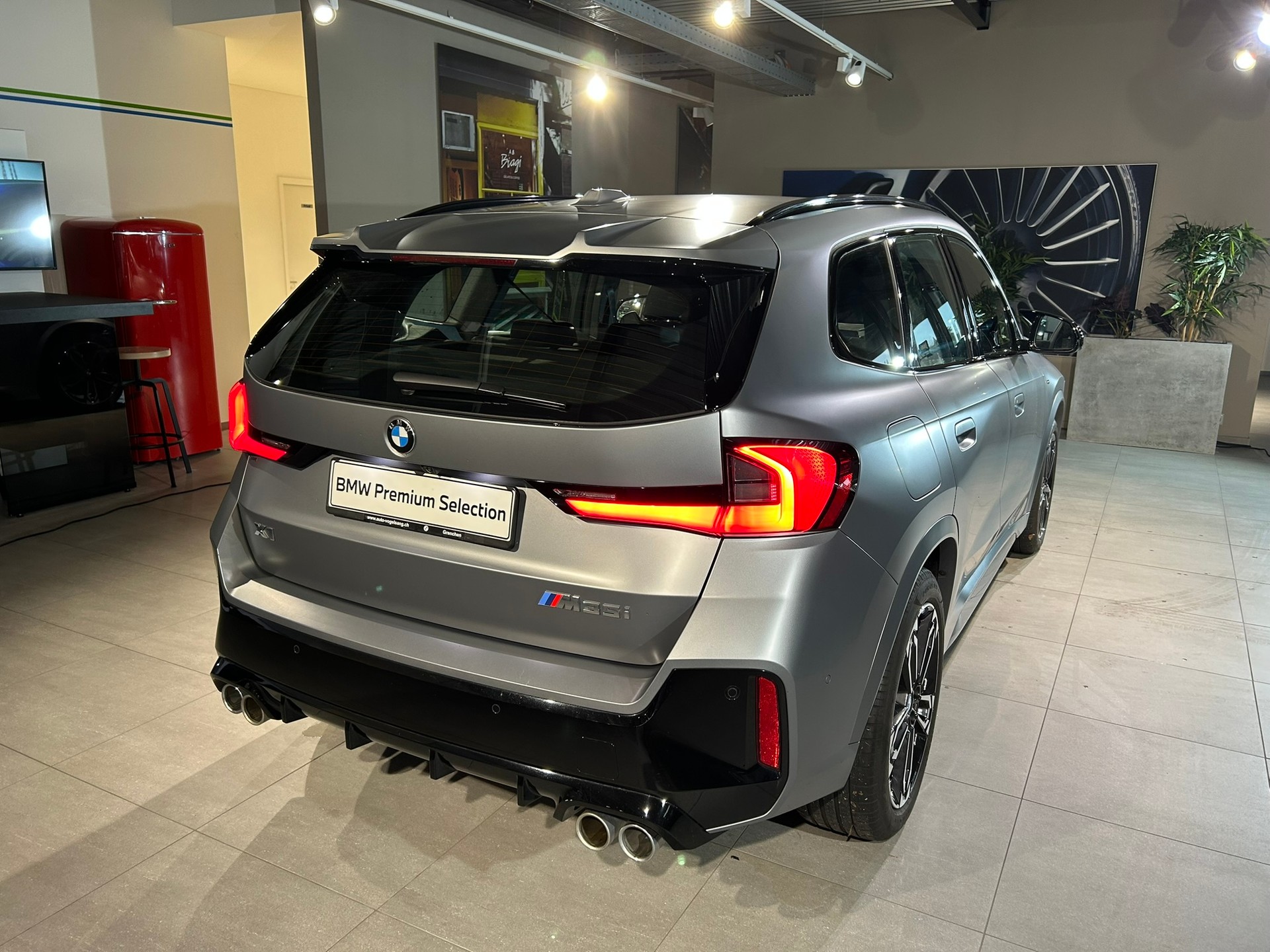 BMW X1 xDrive M35i-image-6