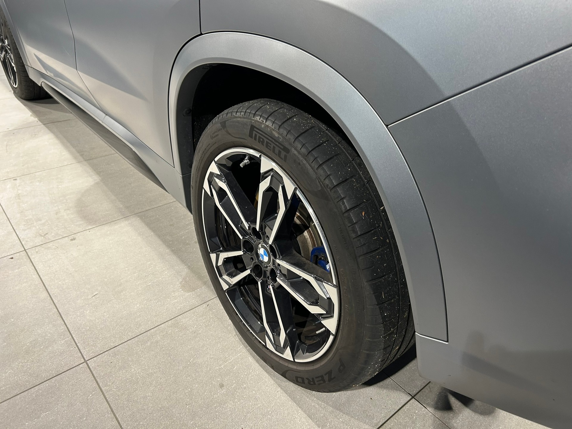 BMW X1 xDrive M35i-image-13