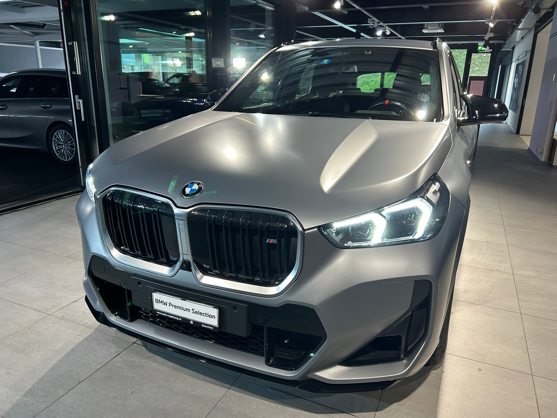 BMW X1 xDrive M35i-image-10