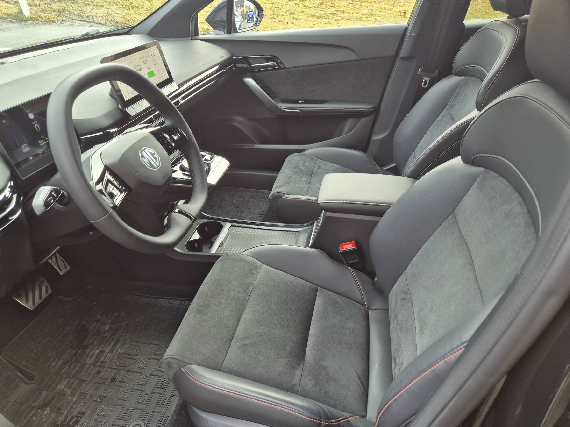 MG 4 64kWh Xpower 4WD-image-9