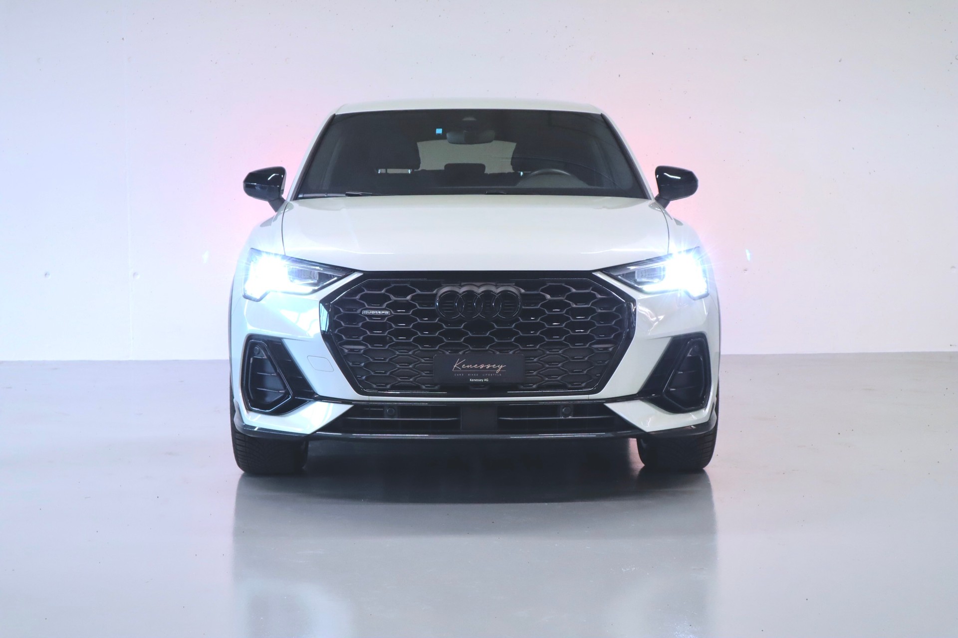 AUDI Q3 Sportback 45 TFSI S line quattro S-tronic | CH-Fzg-image-6
