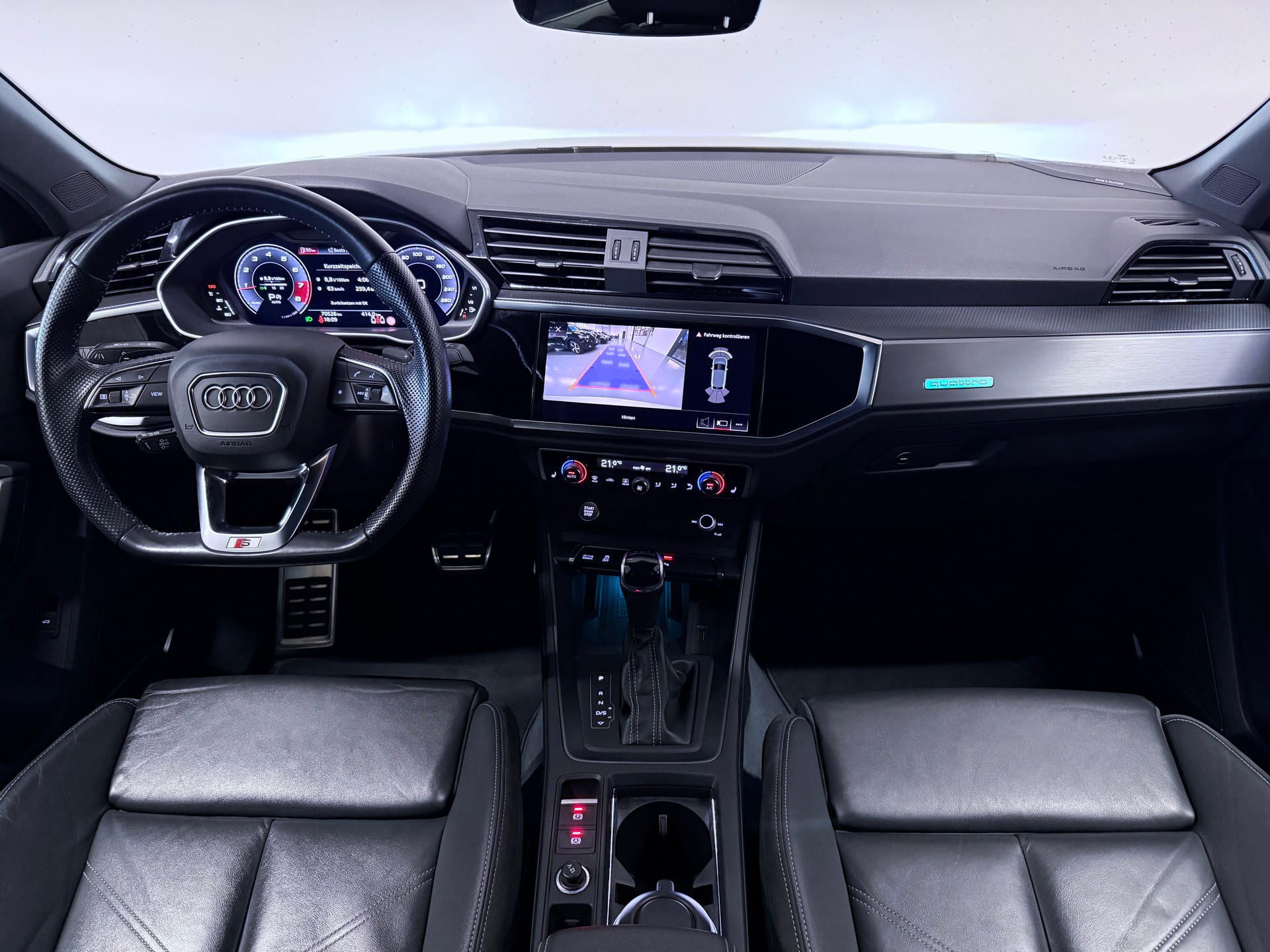 AUDI Q3 Sportback 45 TFSI S line quattro S-tronic | CH-Fzg-image-9