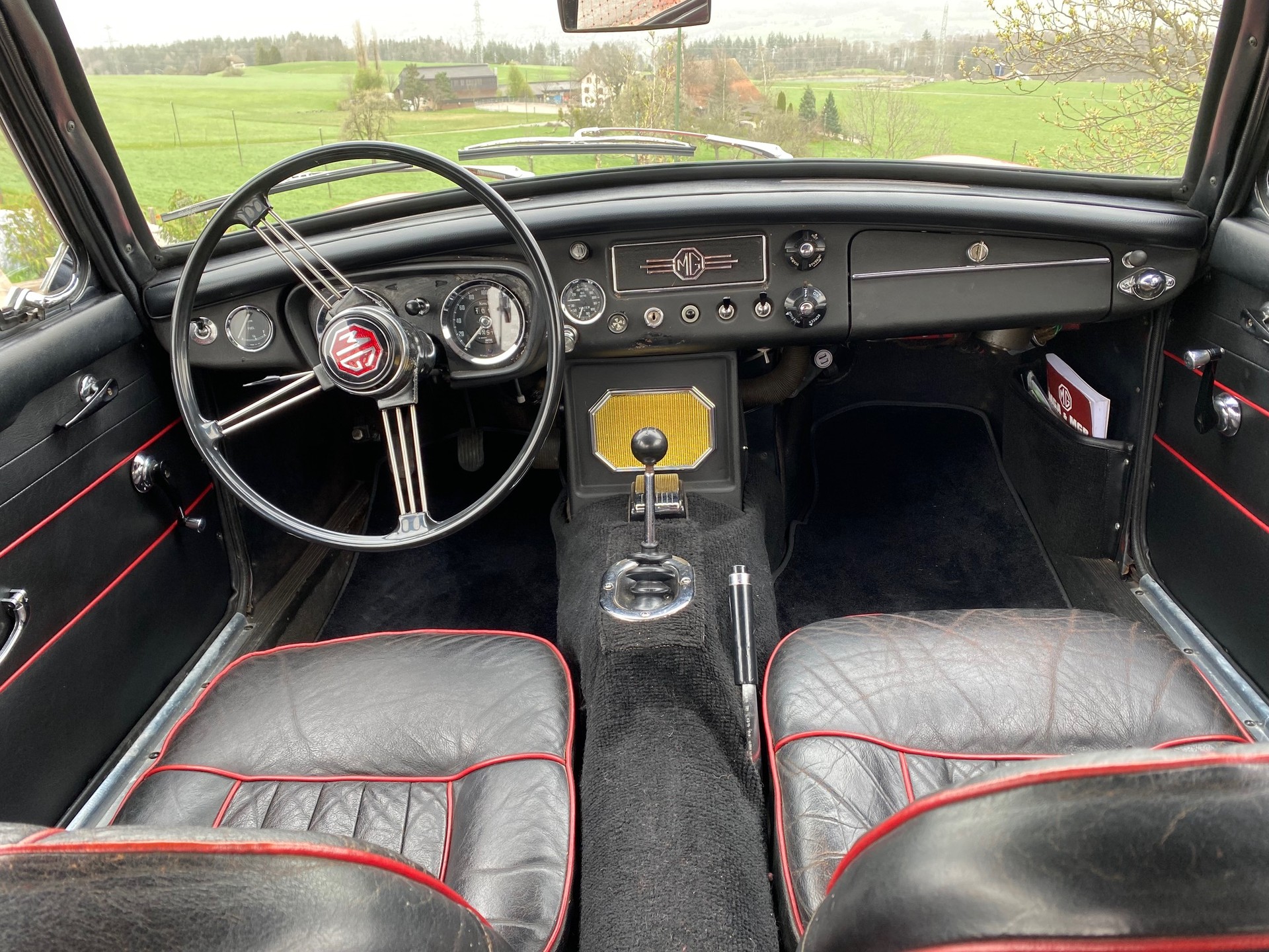 MG MGB-image-2