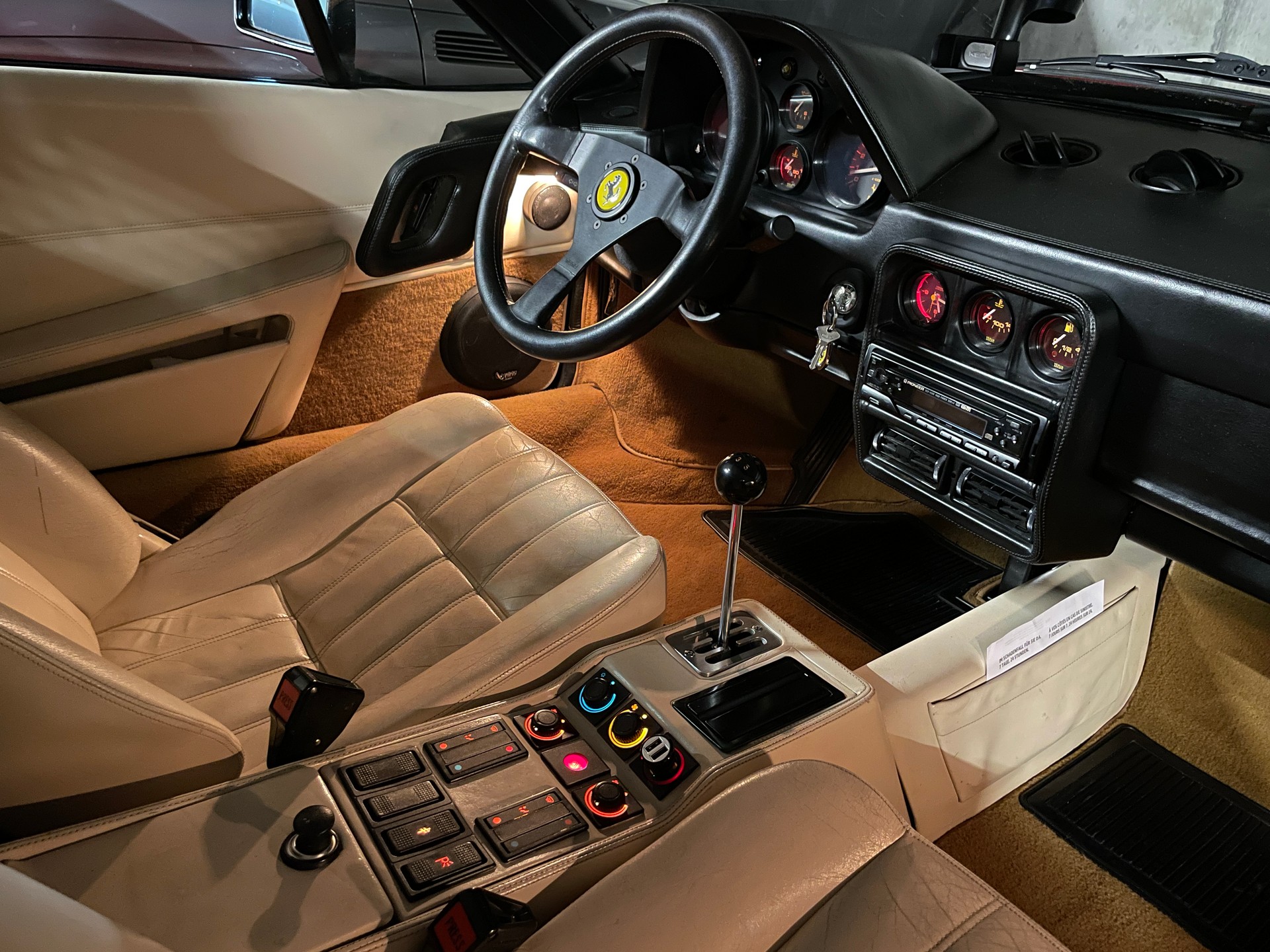 FERRARI 328 GTS-image-13