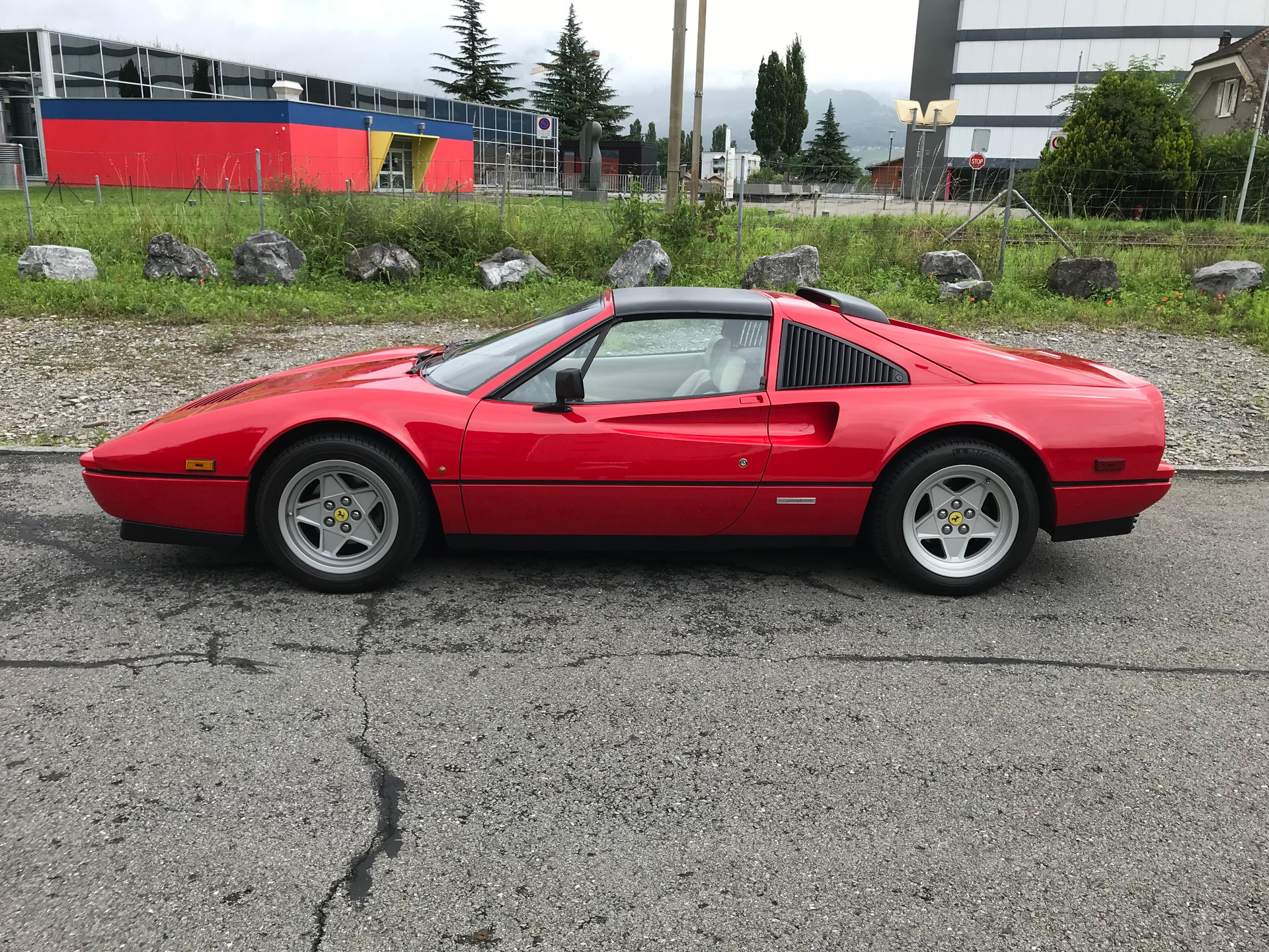 FERRARI 328 GTS-image-6