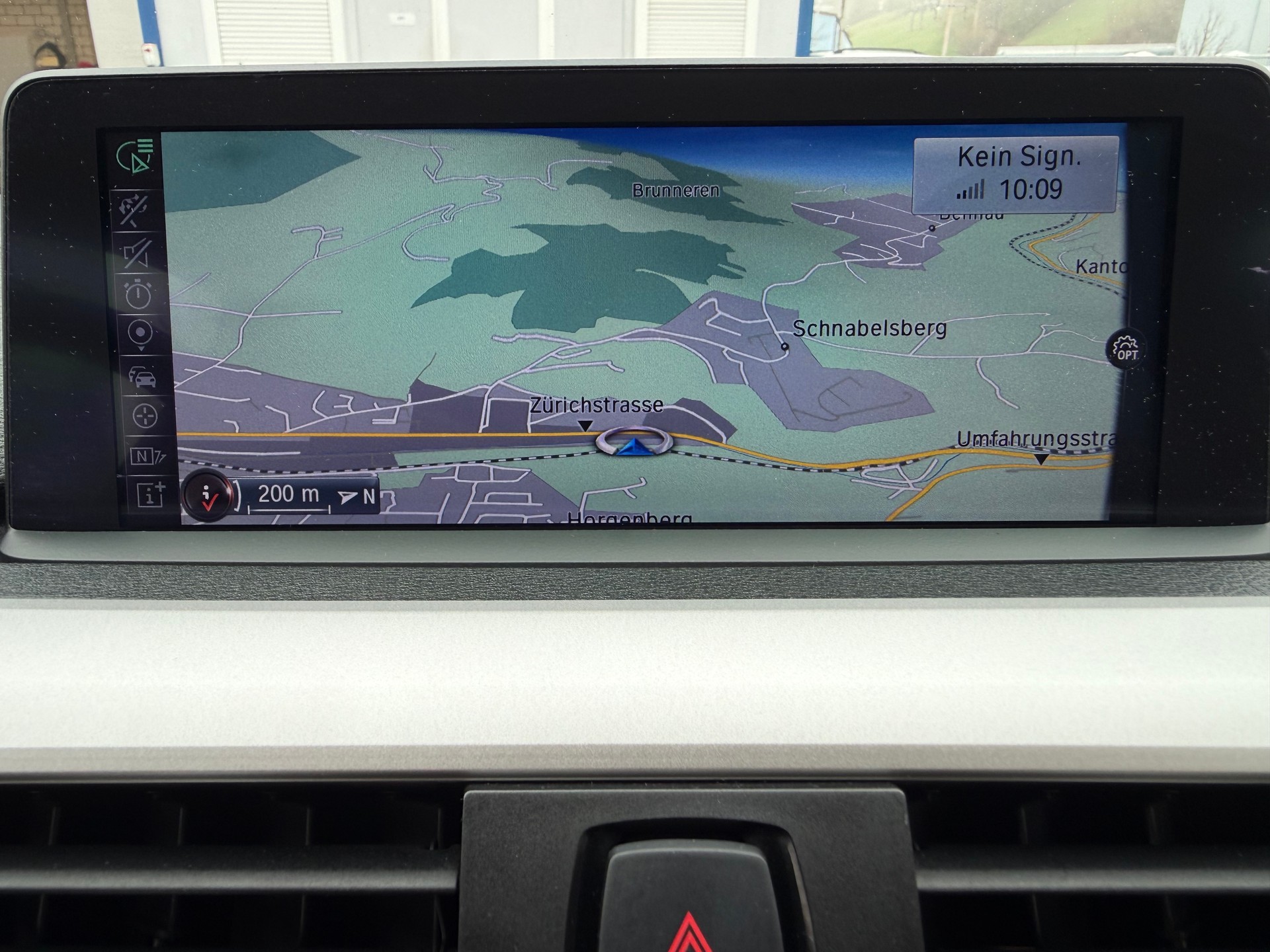 BMW 320d Touring Steptronic-image-17