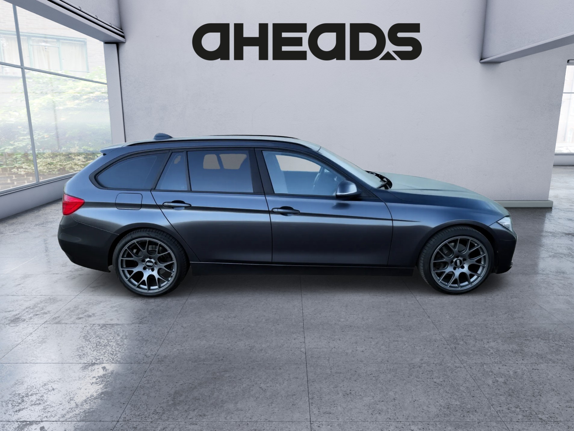 BMW 320d Touring Steptronic-image-3