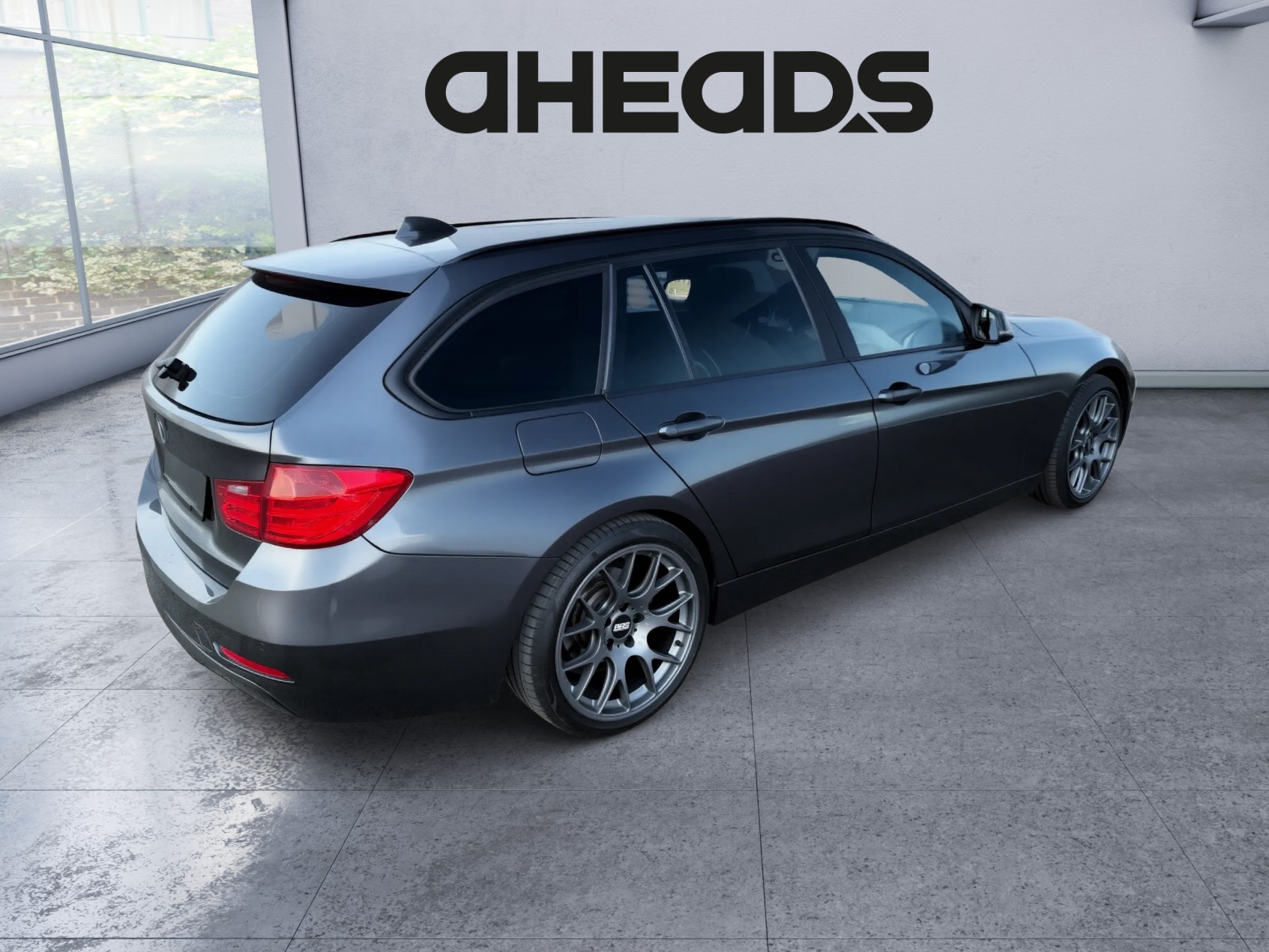 BMW 320d Touring Steptronic-image-4