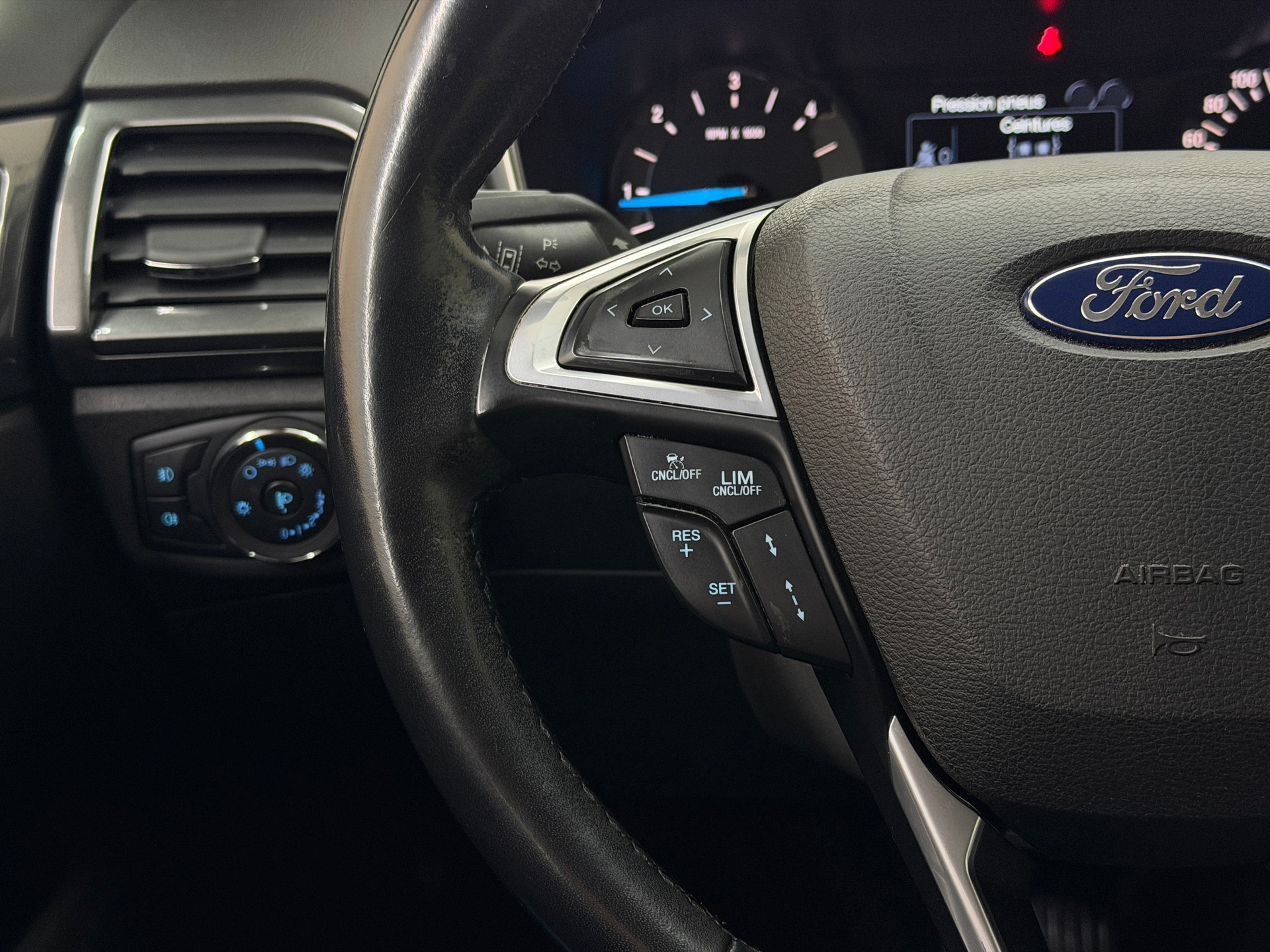 FORD Mondeo 2.0 TDCi Trend Automatik-image-14