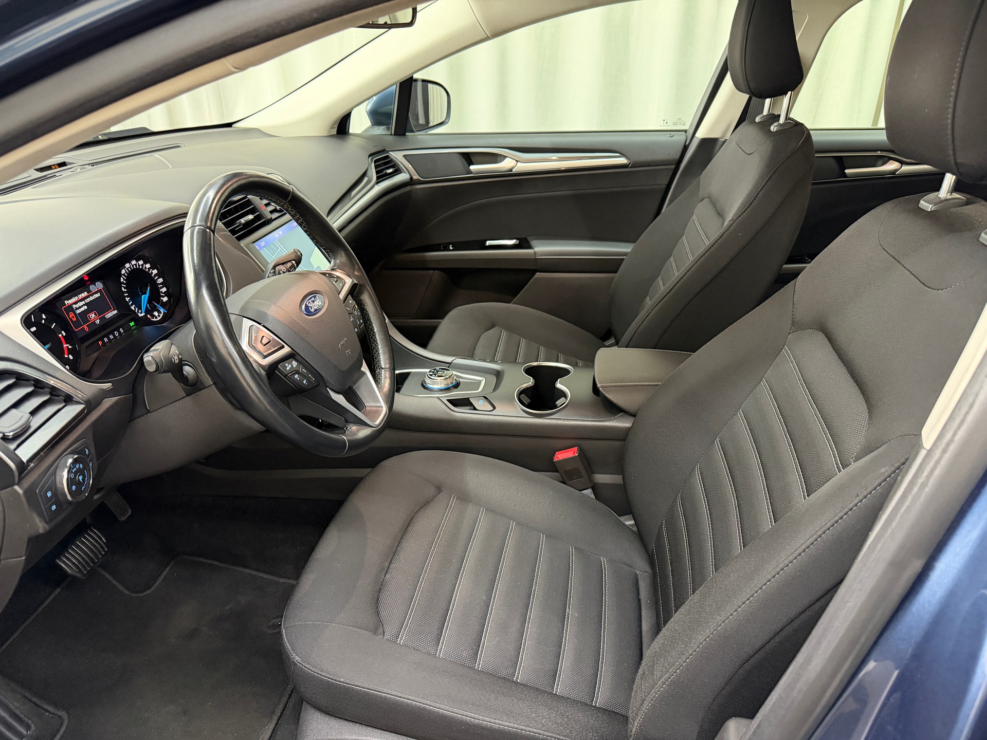 FORD Mondeo 2.0 TDCi Trend Automatik-image-6
