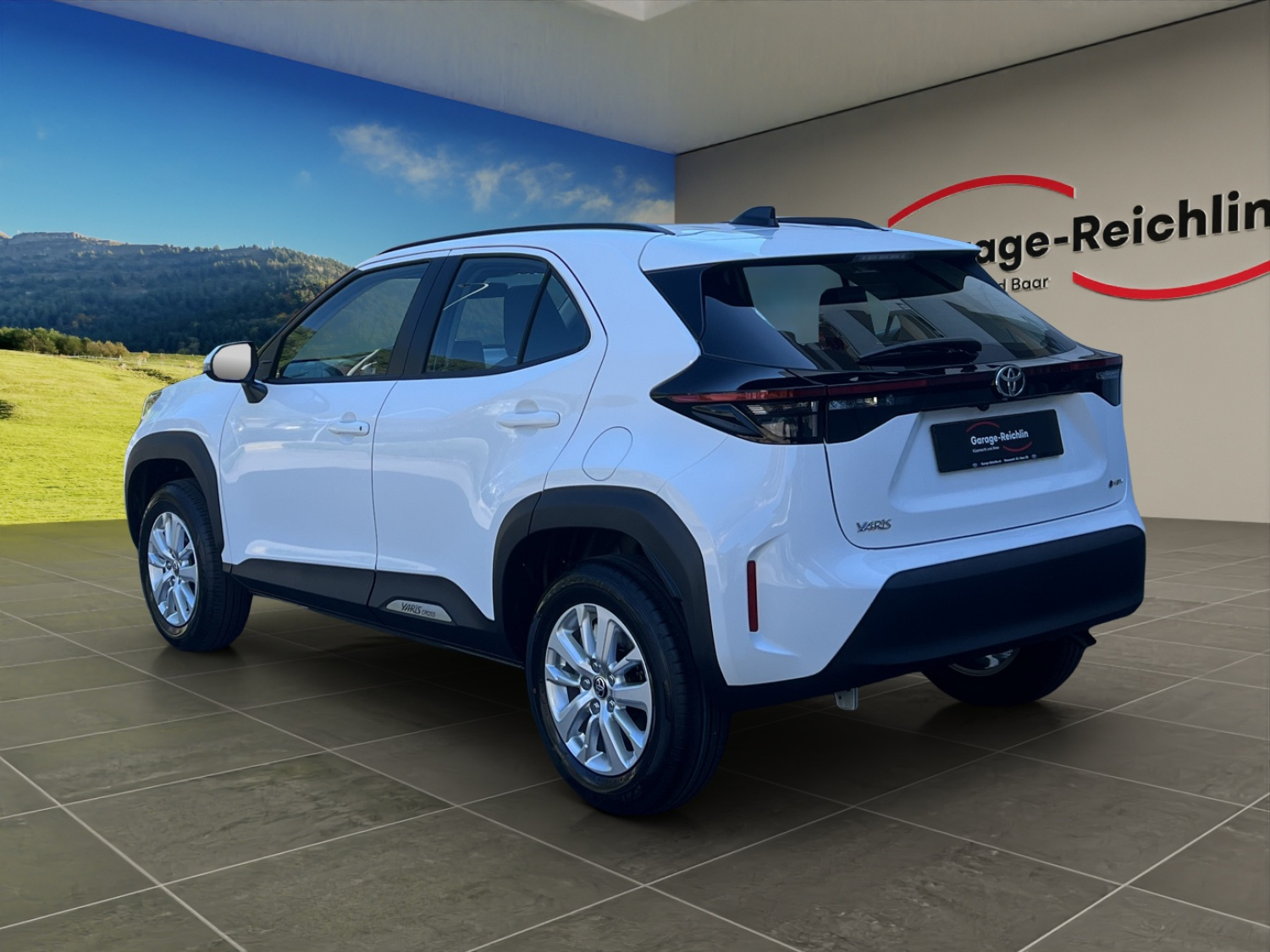 TOYOTA Yaris Cross 1.5 VVT-i HSD Comfort-showroom-element-2