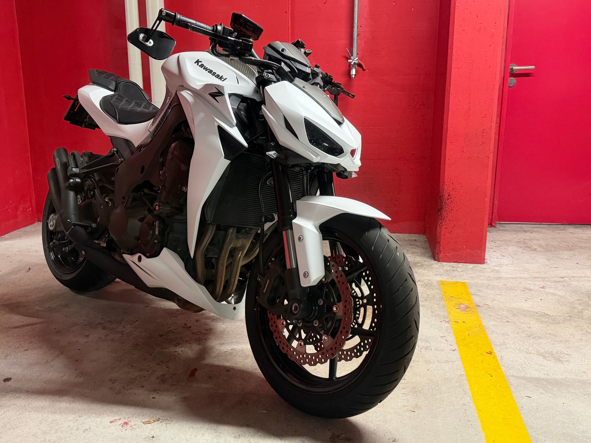 KAWASAKI Z 1000 ABS-image-1