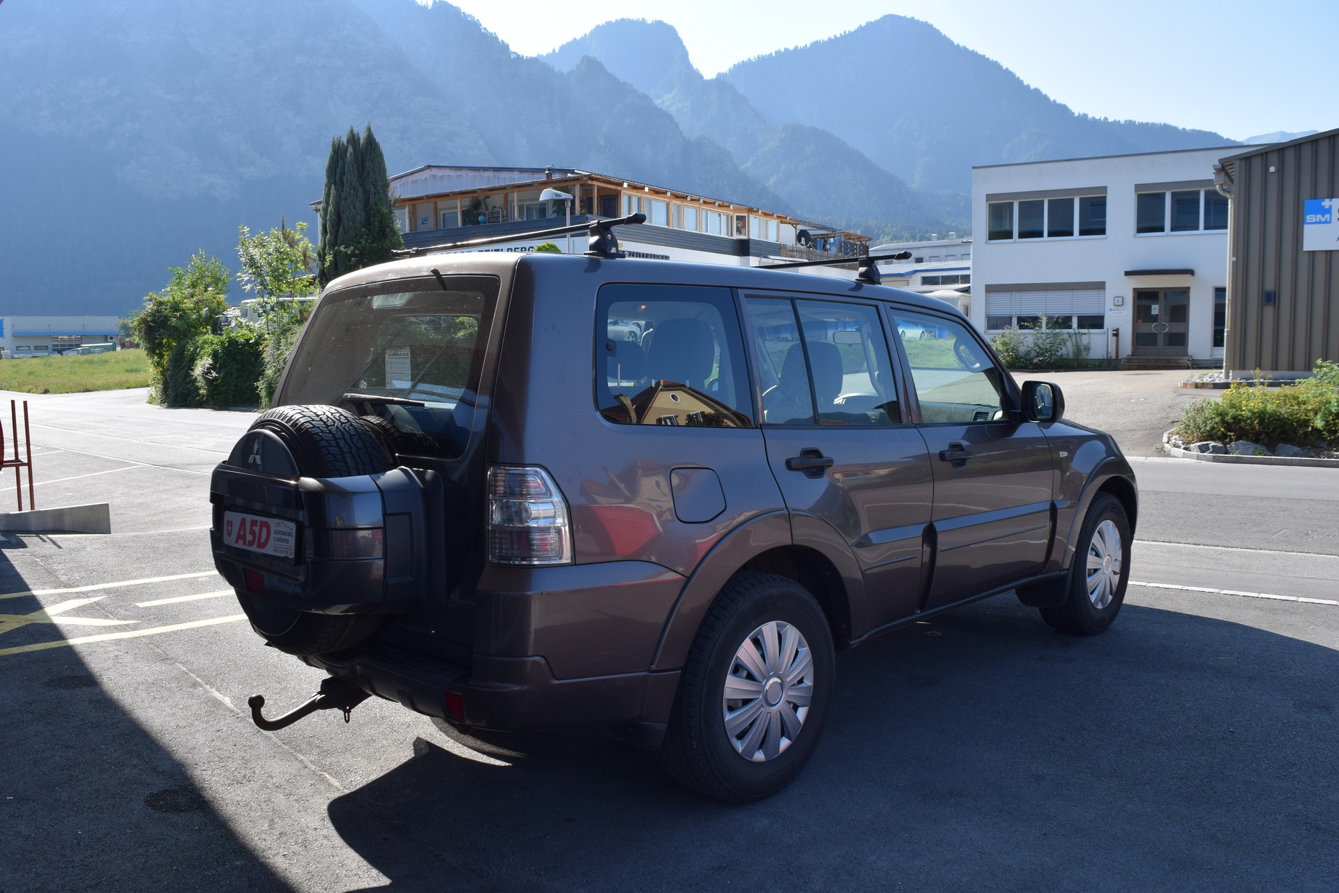 MITSUBISHI Pajero 3.2 DI-D Swiss Professional-image-7