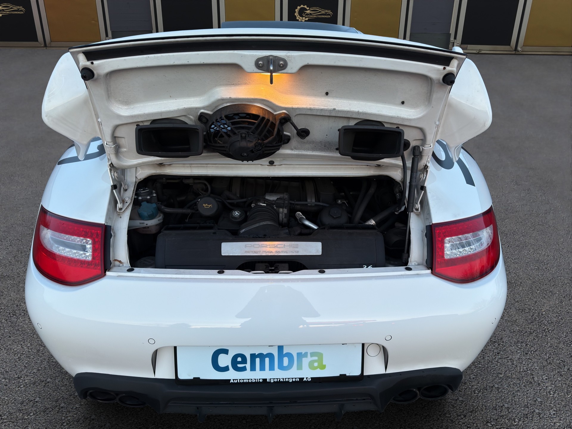 PORSCHE 911 Coupé 3.6 Carrera PDK GT3 Optik Paket-image-15