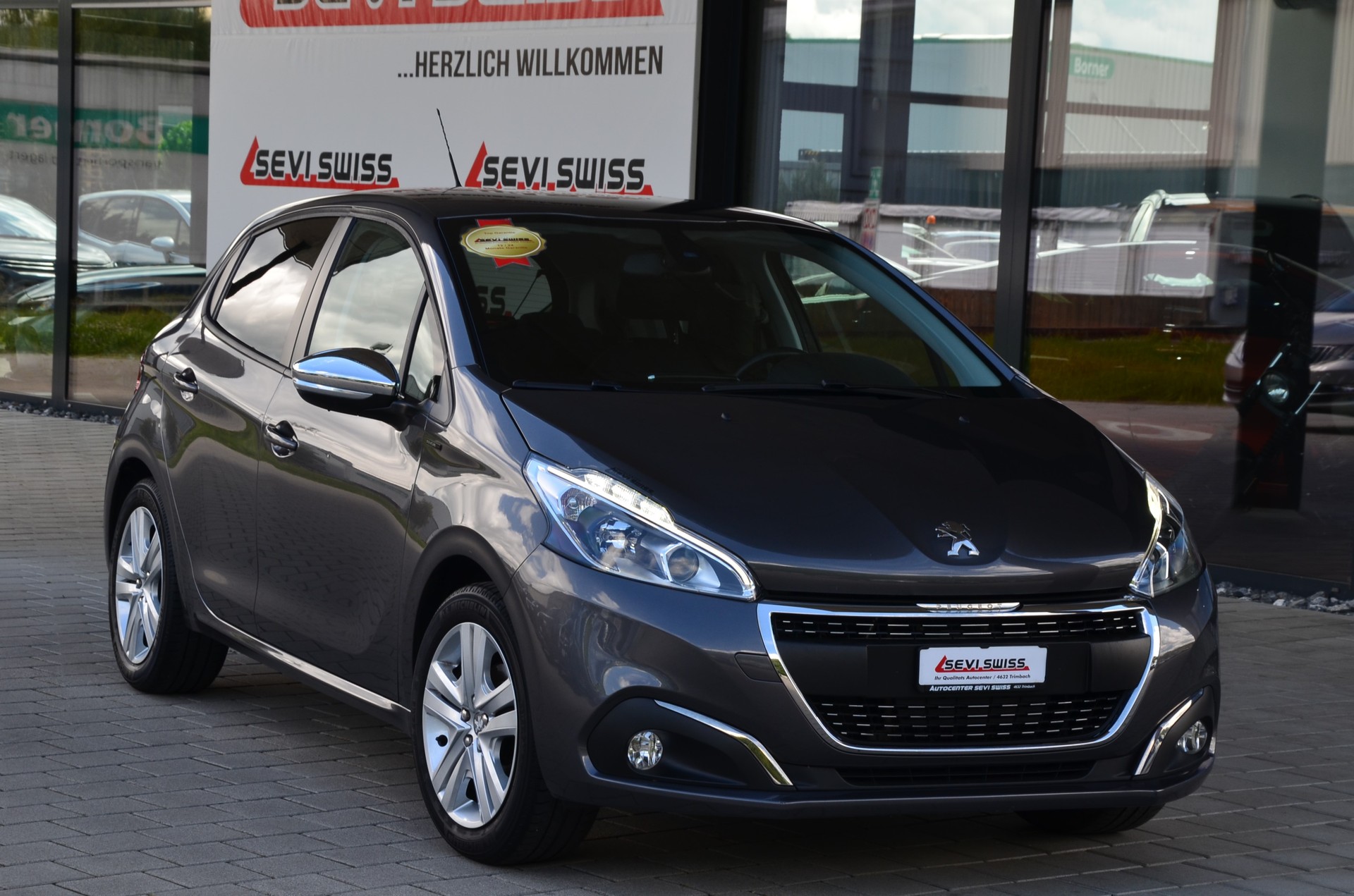PEUGEOT 208 1.2 PureTech Signature*Frisch ab MFK,1 Jahr oder 20000km Garantie*-image-0