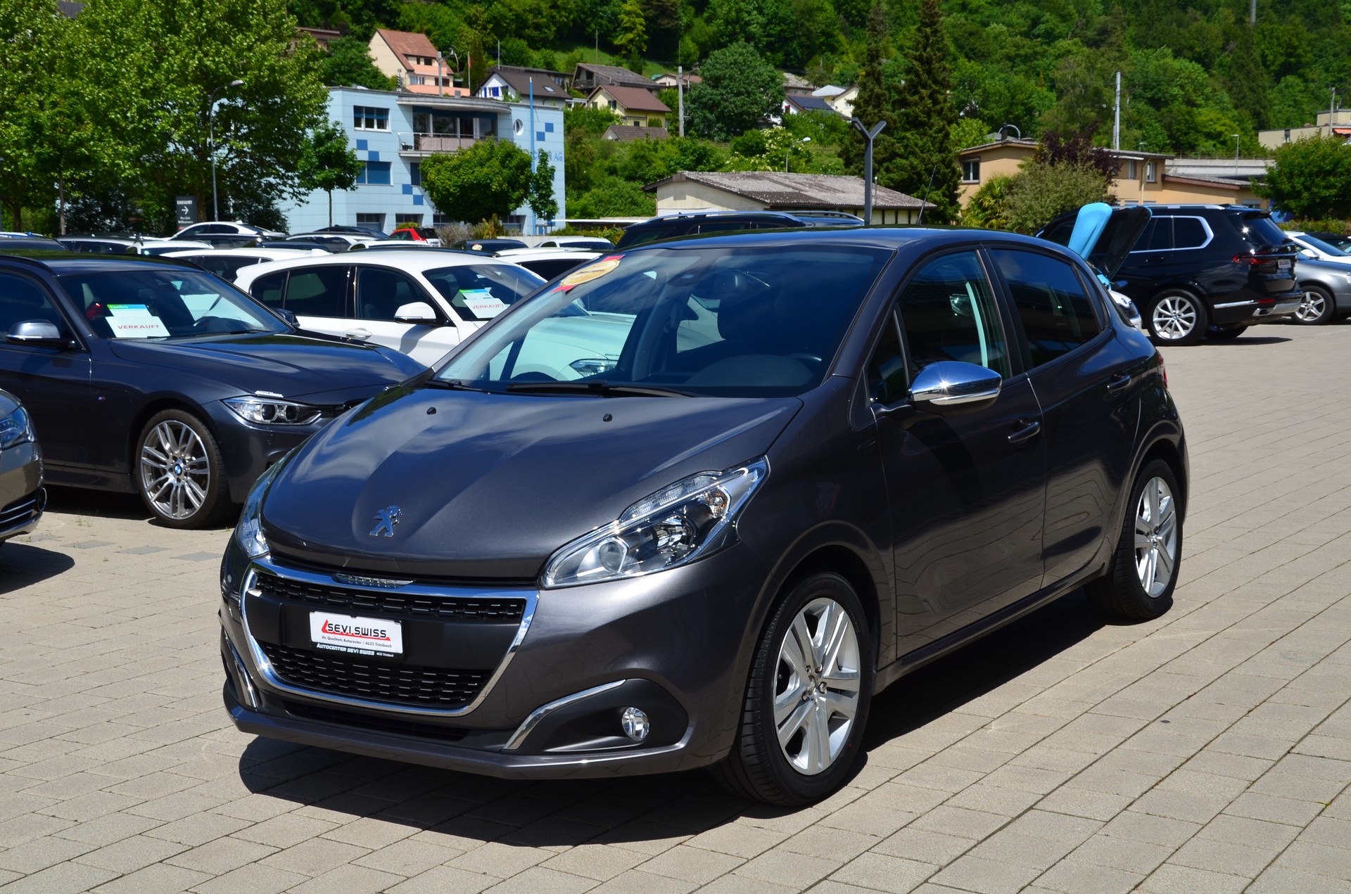 PEUGEOT 208 1.2 PureTech Signature*Frisch ab MFK,1 Jahr oder 20000km Garantie*-image-7