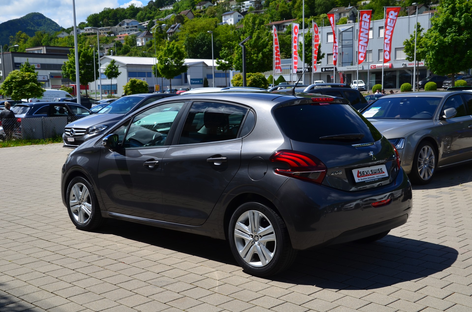 PEUGEOT 208 1.2 PureTech Signature*Frisch ab MFK,1 Jahr oder 20000km Garantie*-image-5