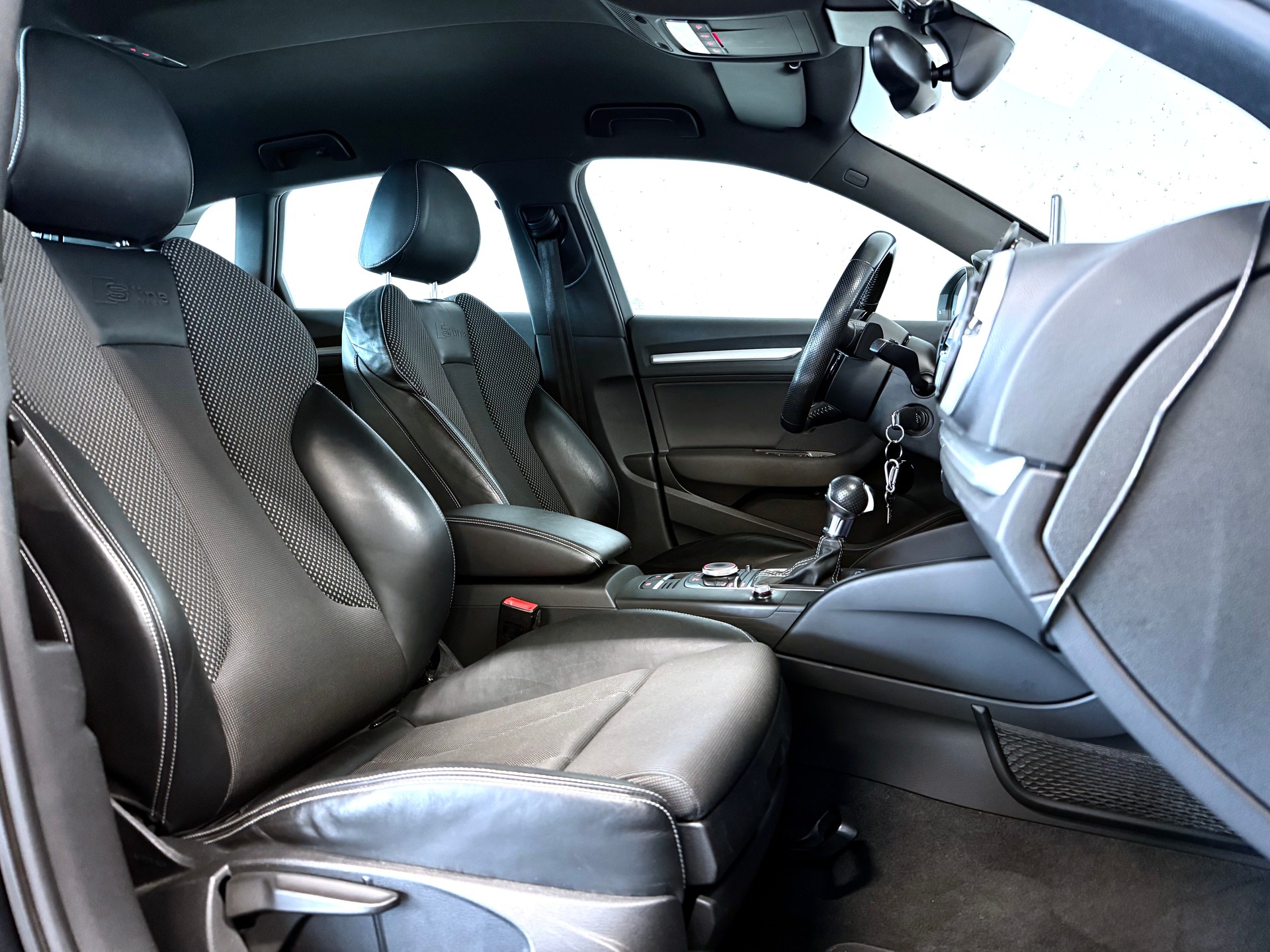 AUDI A3 SPORTBACK 1.8 TFSI | QUATTRO | S-LINE | AUTOMAT-image-11