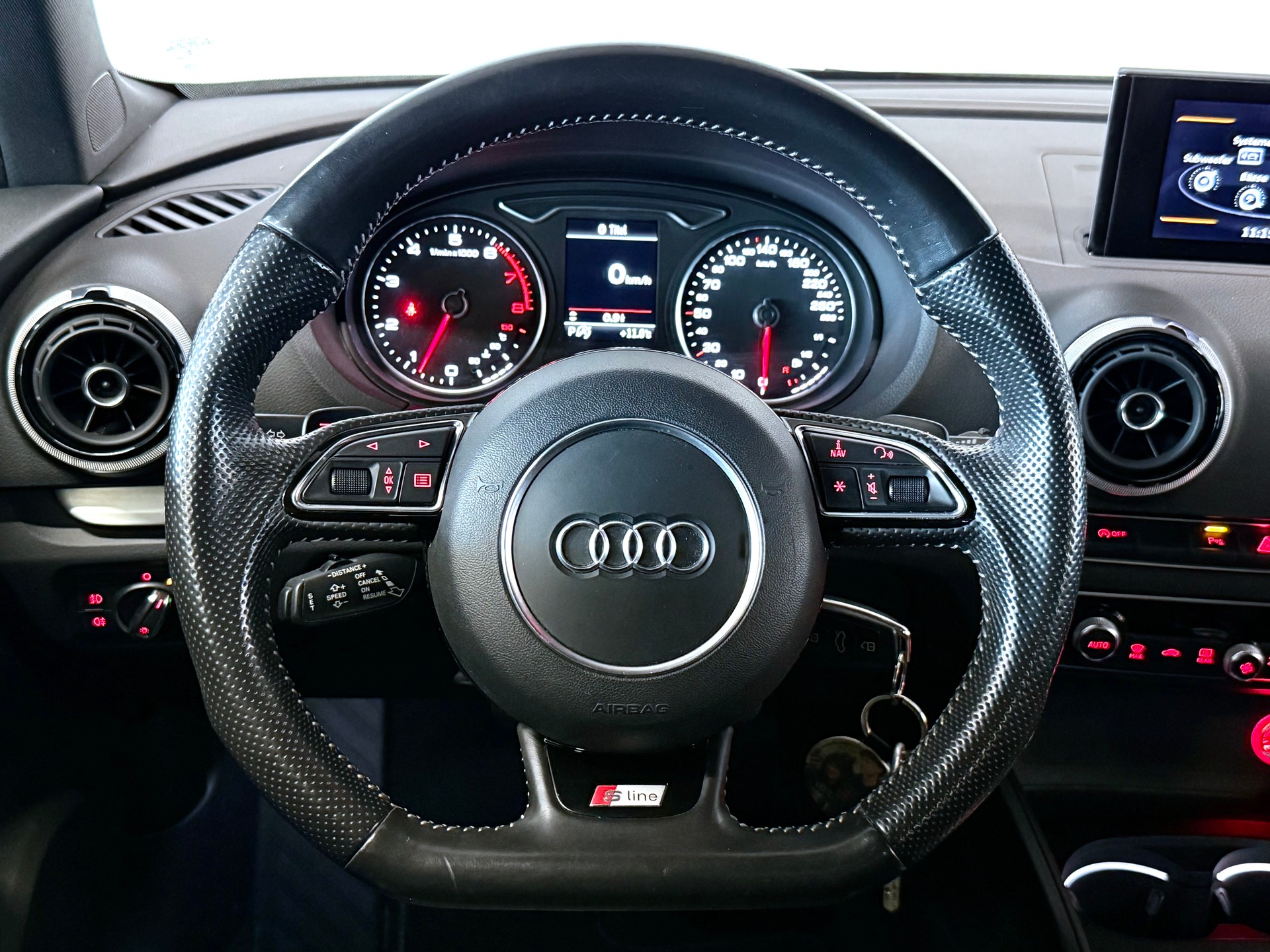 AUDI A3 SPORTBACK 1.8 TFSI | QUATTRO | S-LINE | AUTOMAT-image-8
