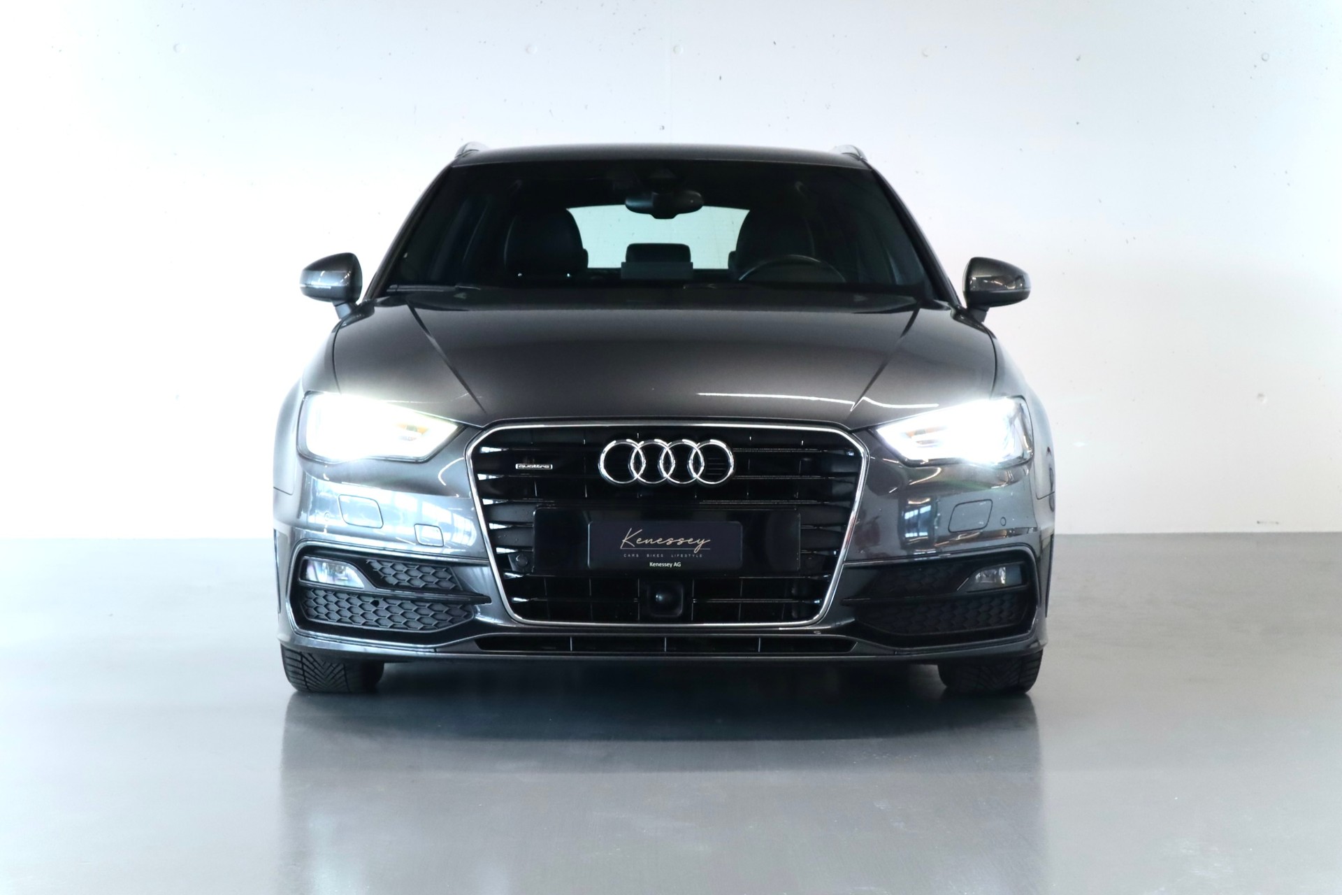 AUDI A3 SPORTBACK 1.8 TFSI | QUATTRO | S-LINE | AUTOMAT-image-2