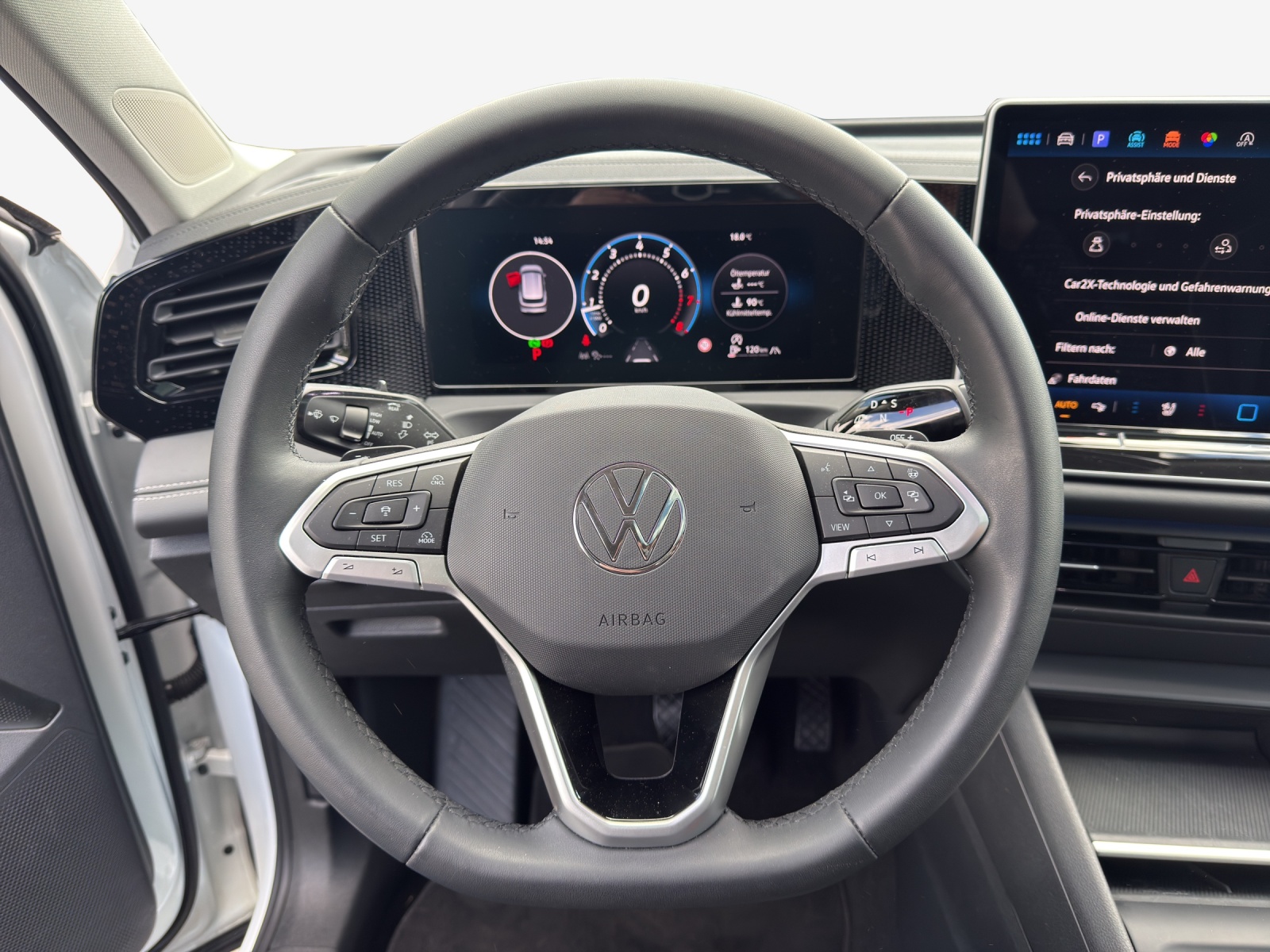 VW Tiguan 2.0 TSI DSG Life 4Motion-image-9
