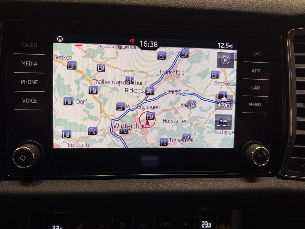 SKODA Kodiaq 2.0 TSI Ambition DSG 4x4-image-10