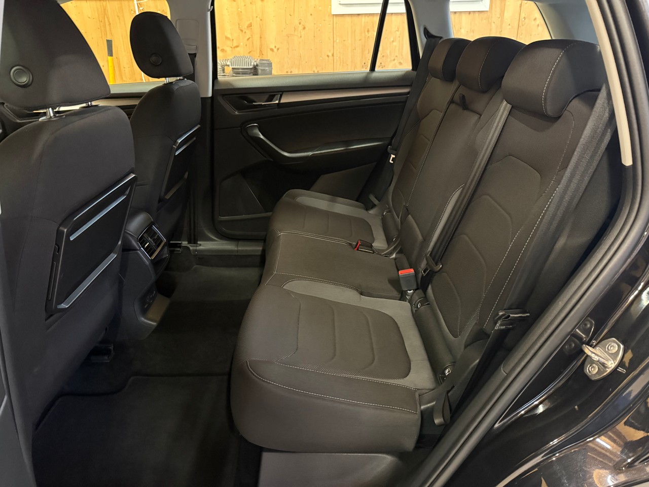 SKODA Kodiaq 2.0 TSI Ambition DSG 4x4-image-6